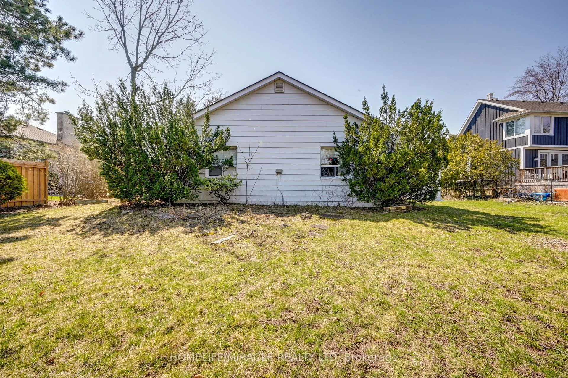 1235 Old River Road