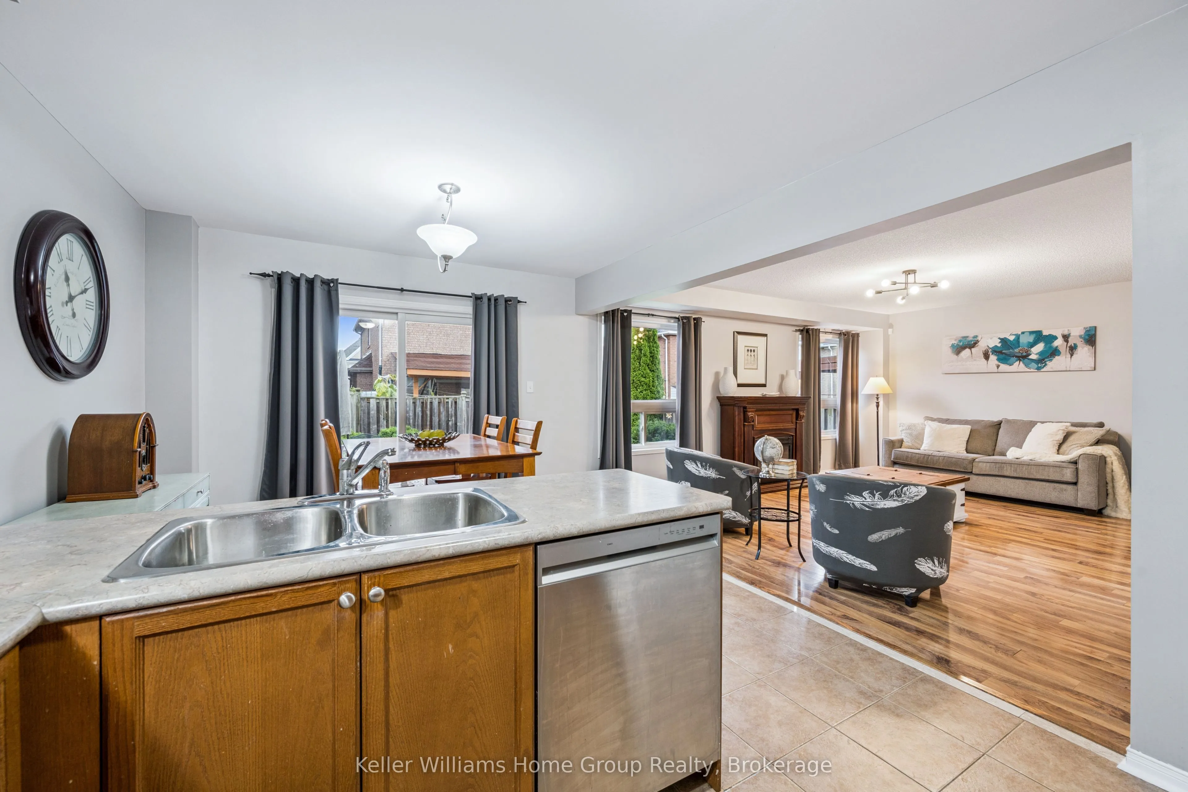 17 Florette Place