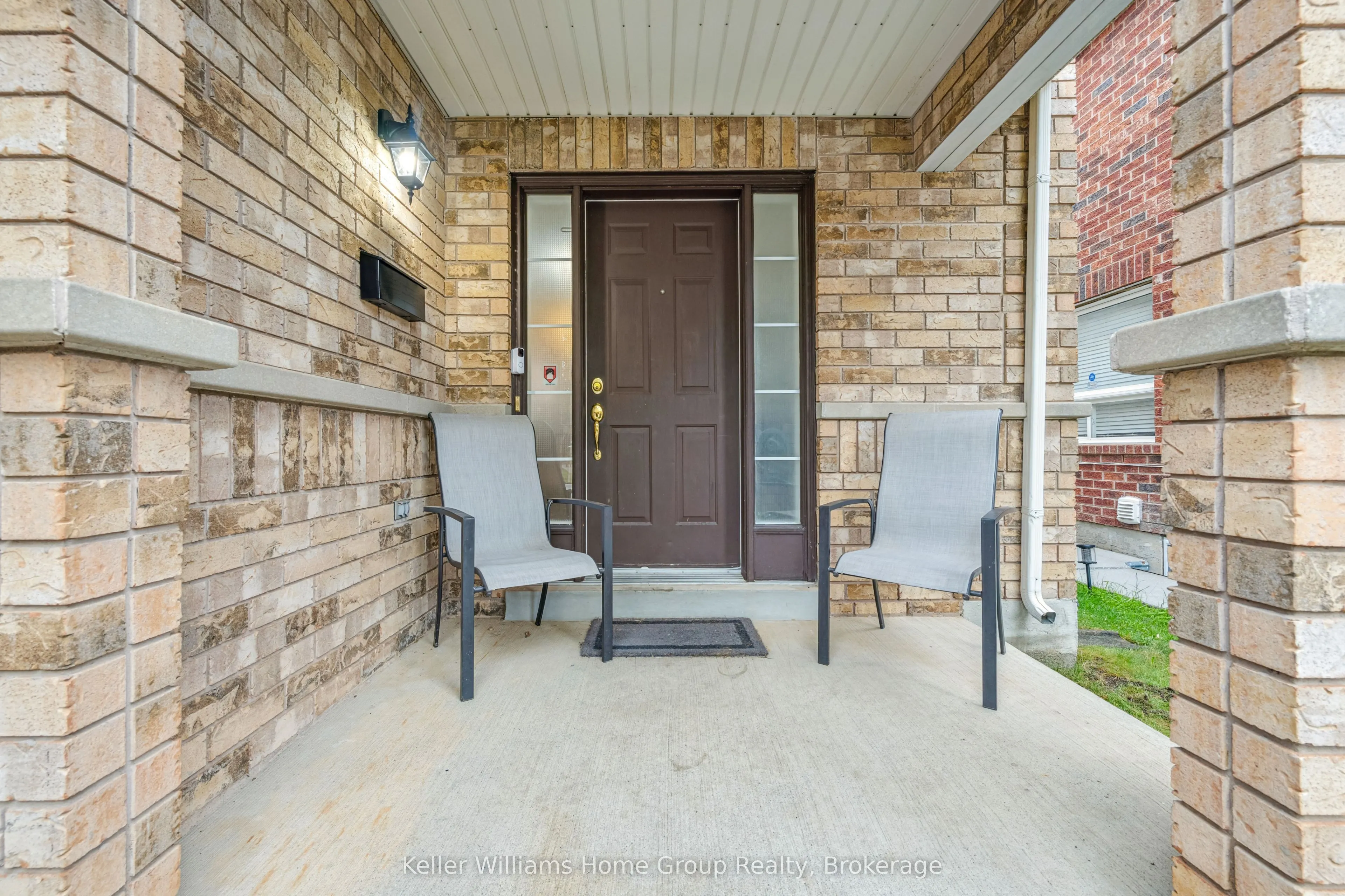17 Florette Place