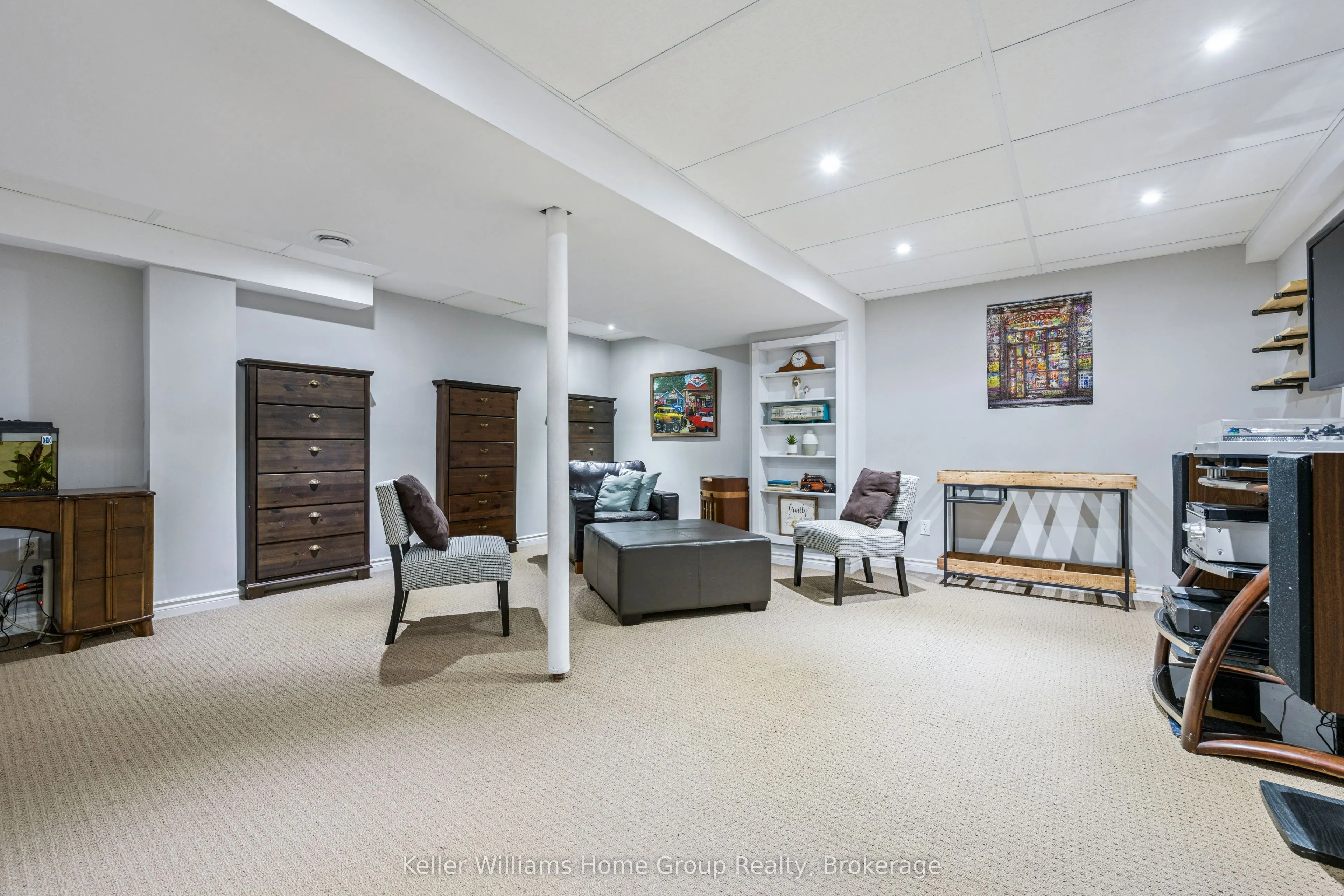 17 Florette Place