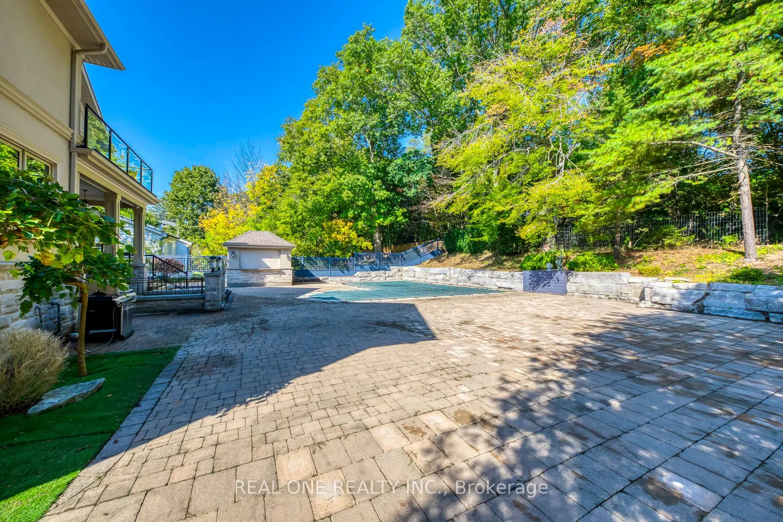 767 Parkland Avenue