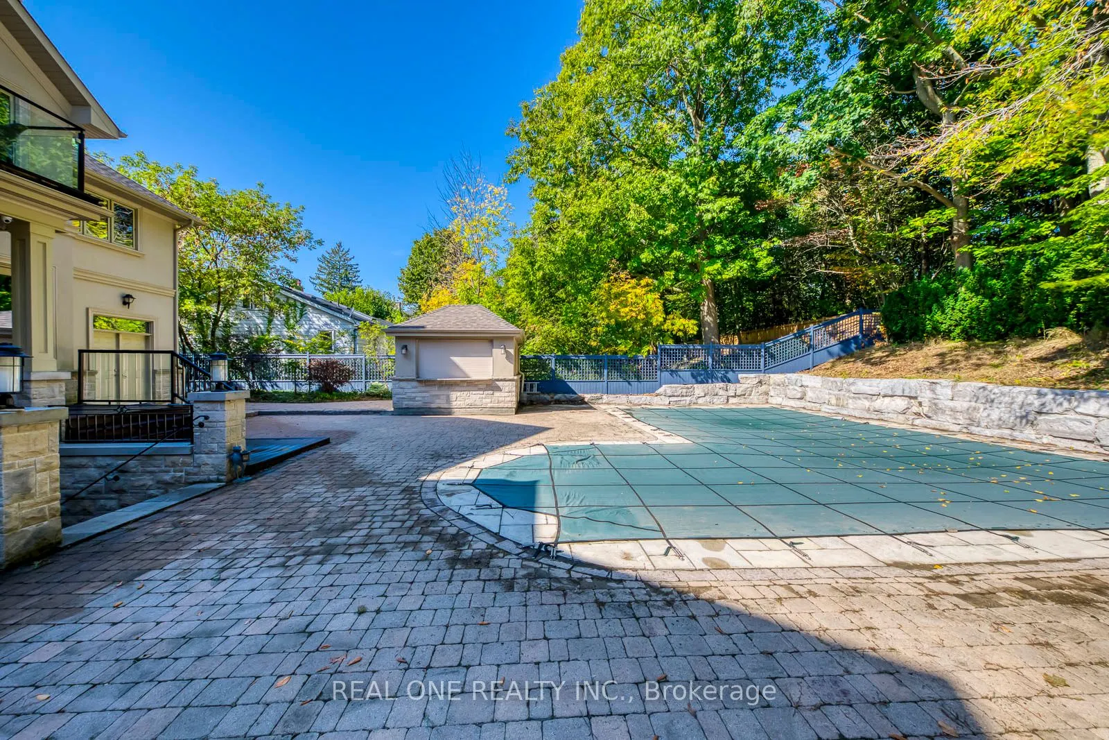 767 Parkland Avenue