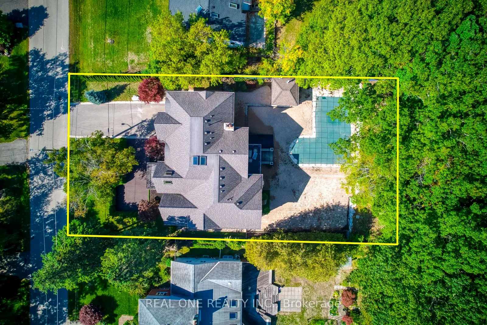 767 Parkland Avenue