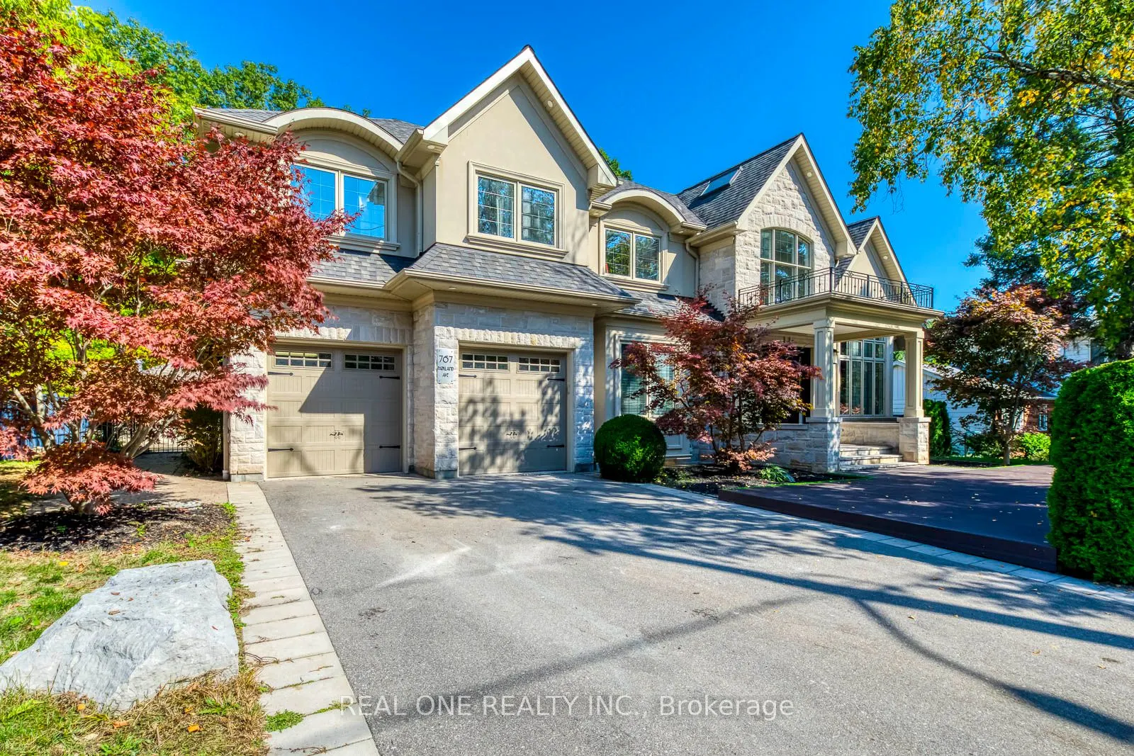 767 Parkland Avenue