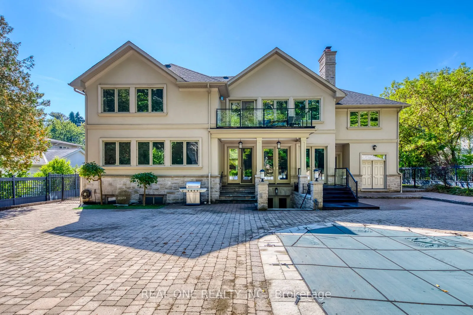 767 Parkland Avenue