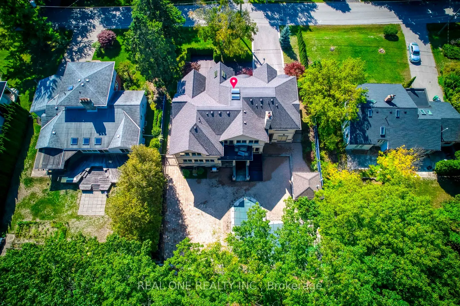 767 Parkland Avenue