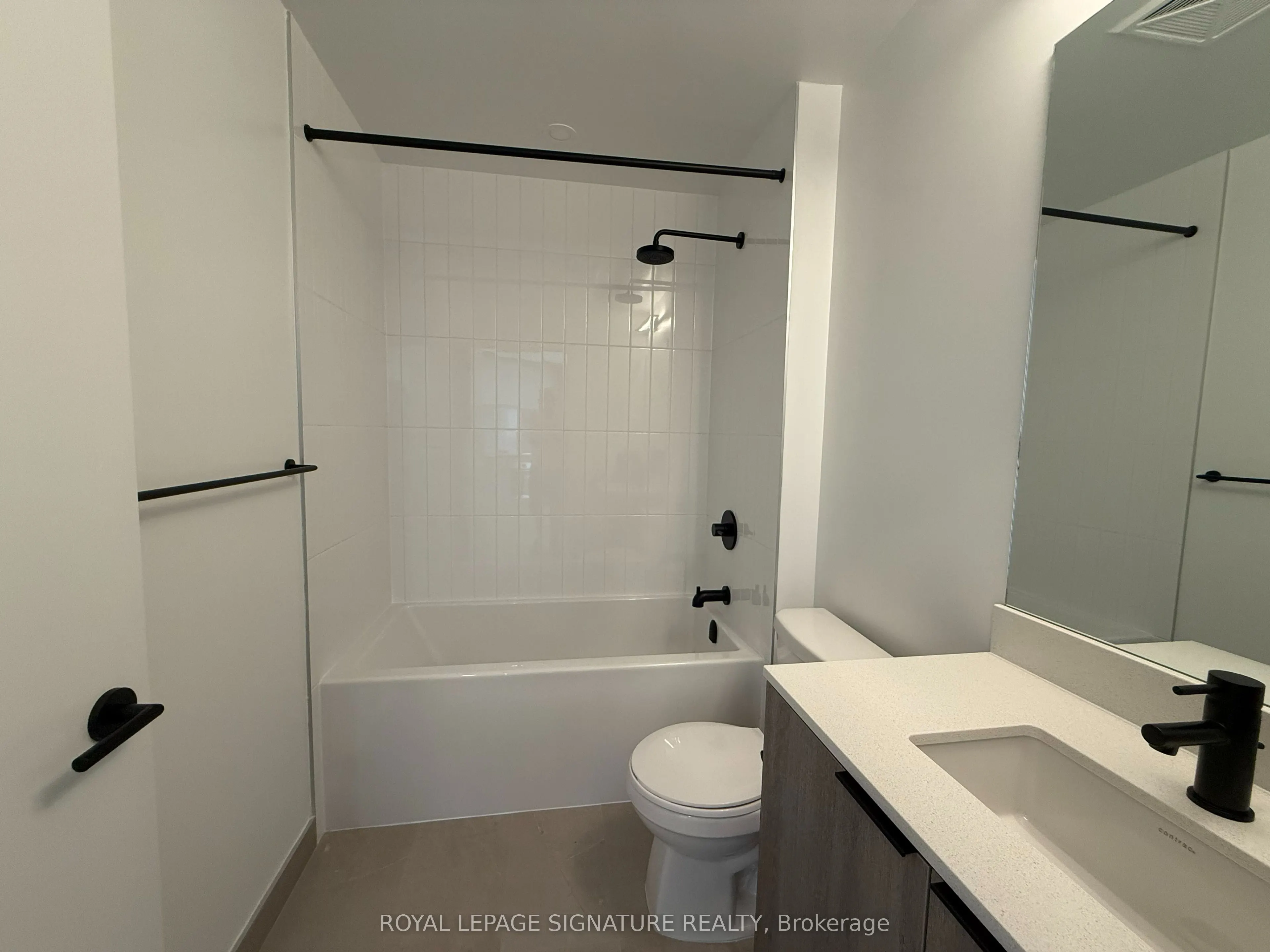 2495 Eglinton Avenue W, #1406