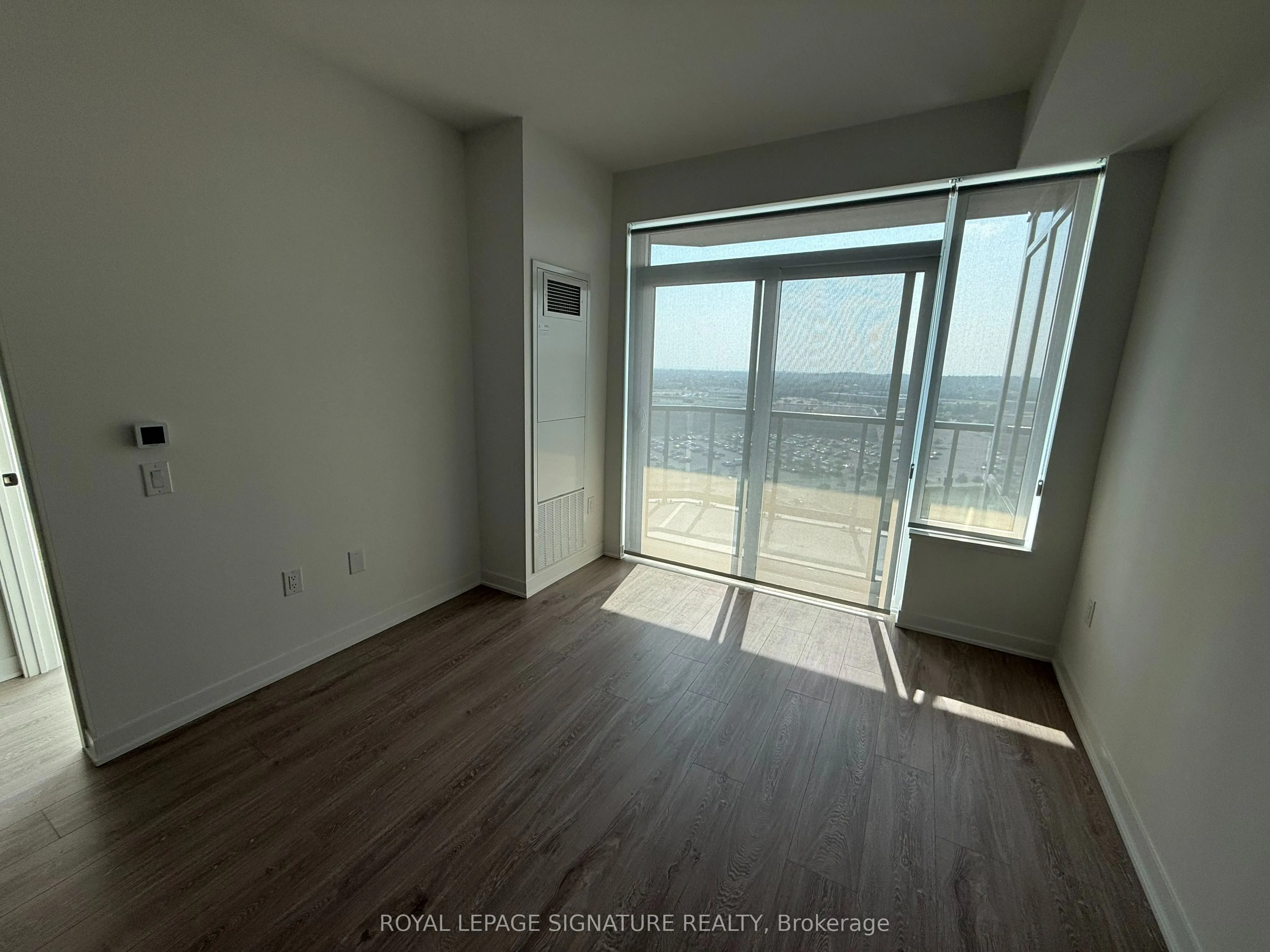 2495 Eglinton Avenue W, #1406