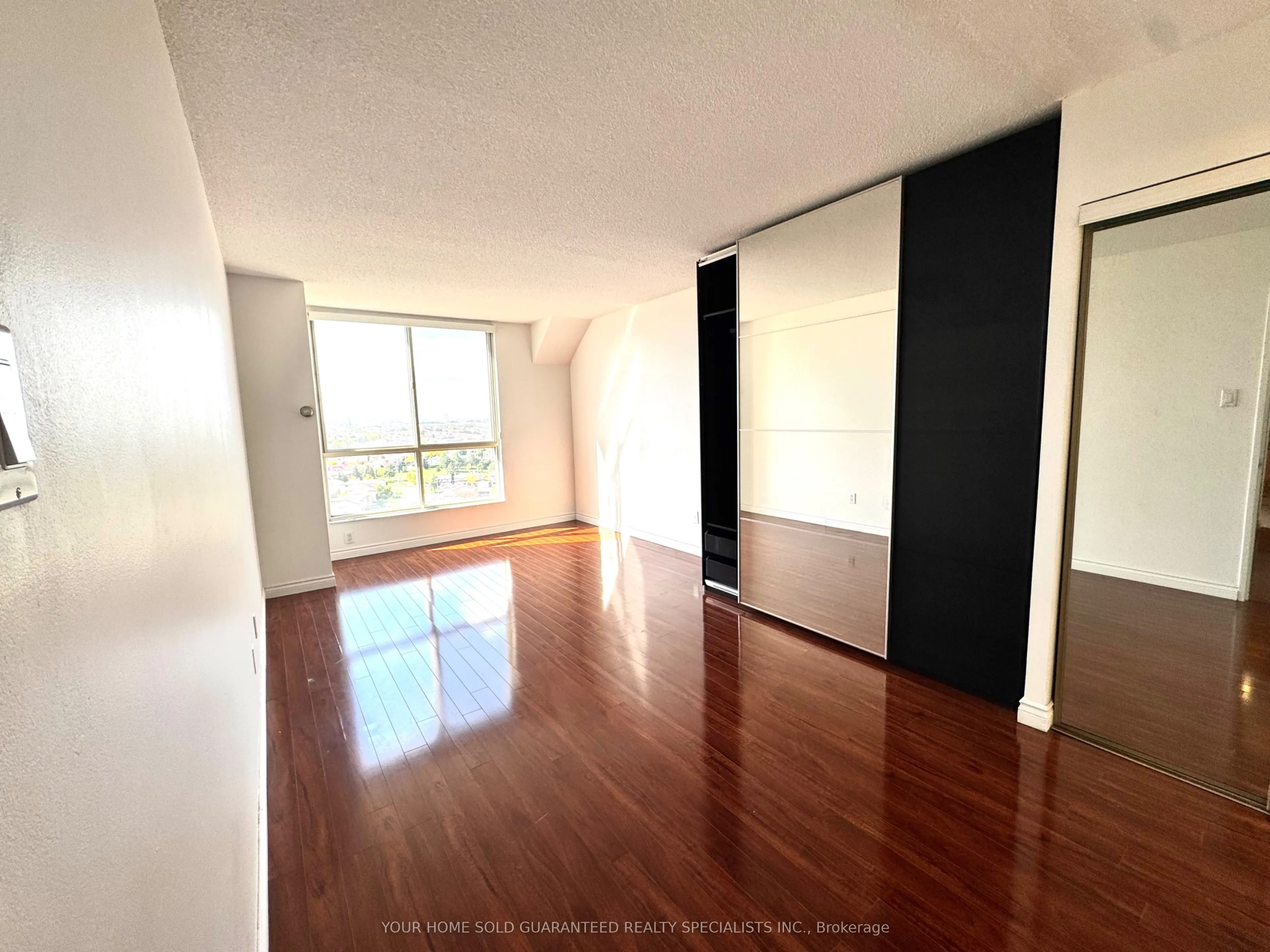 2901 Kipling Avenue, #1605