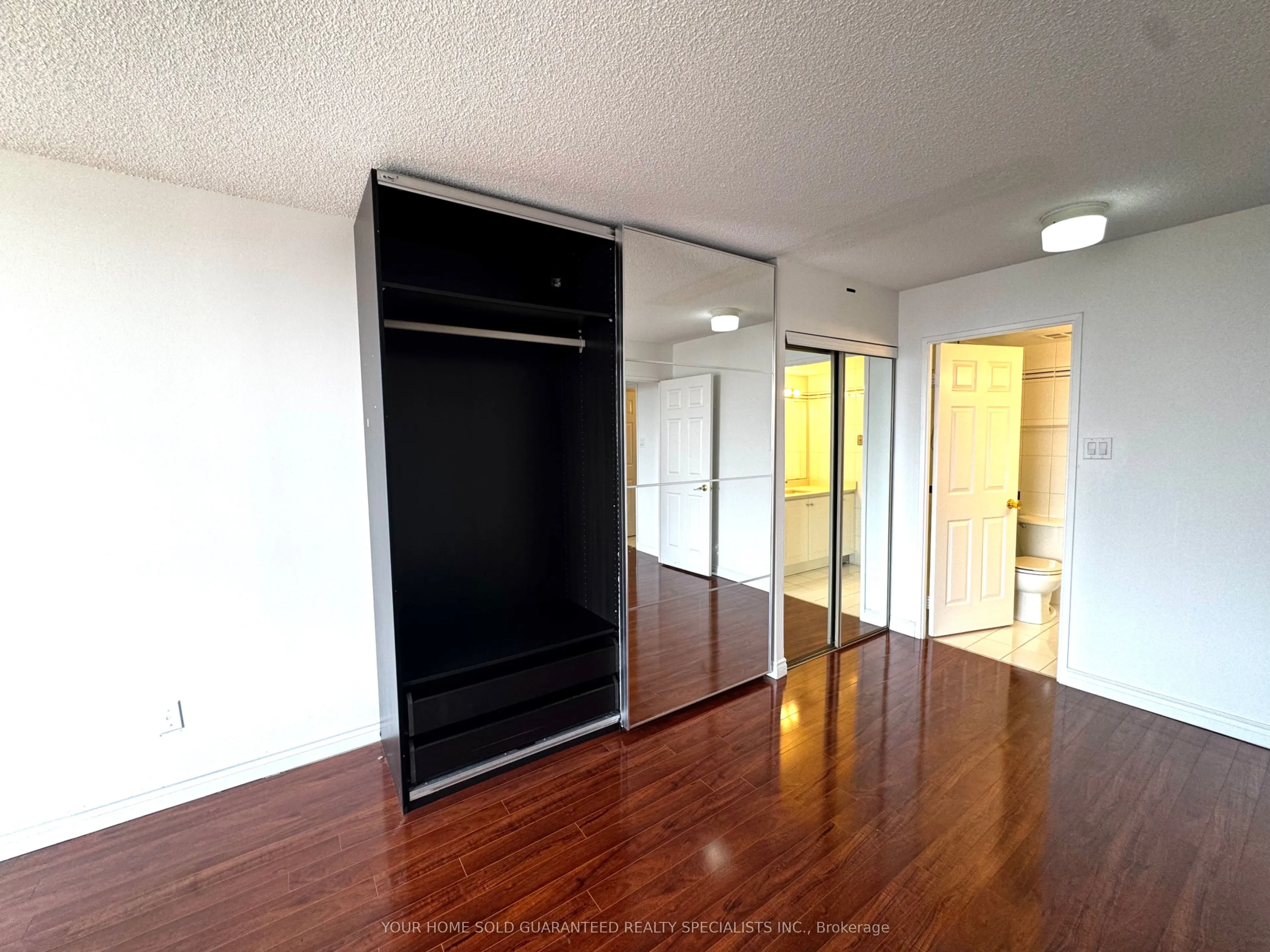 2901 Kipling Avenue, #1605