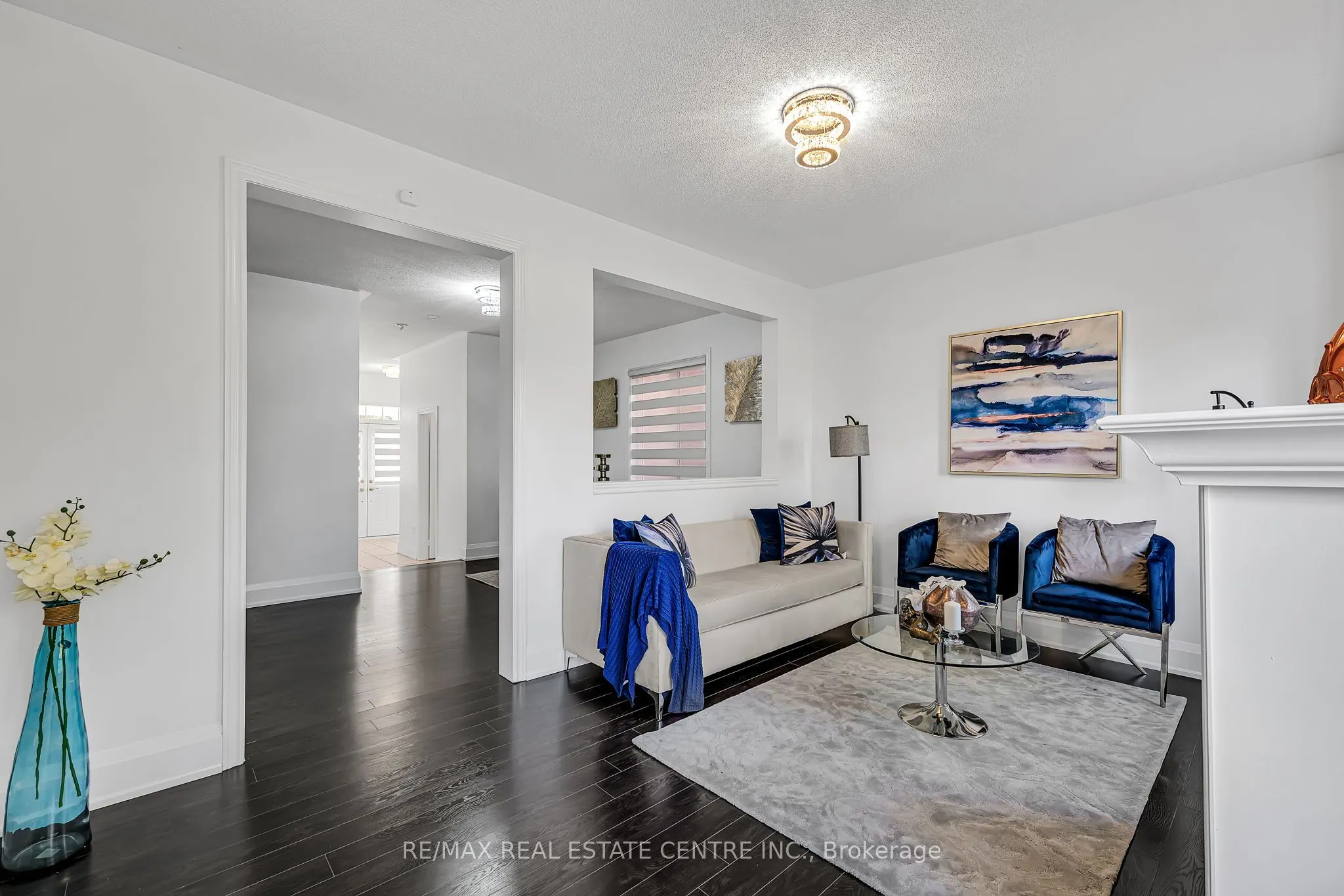 425 Bussel Crescent