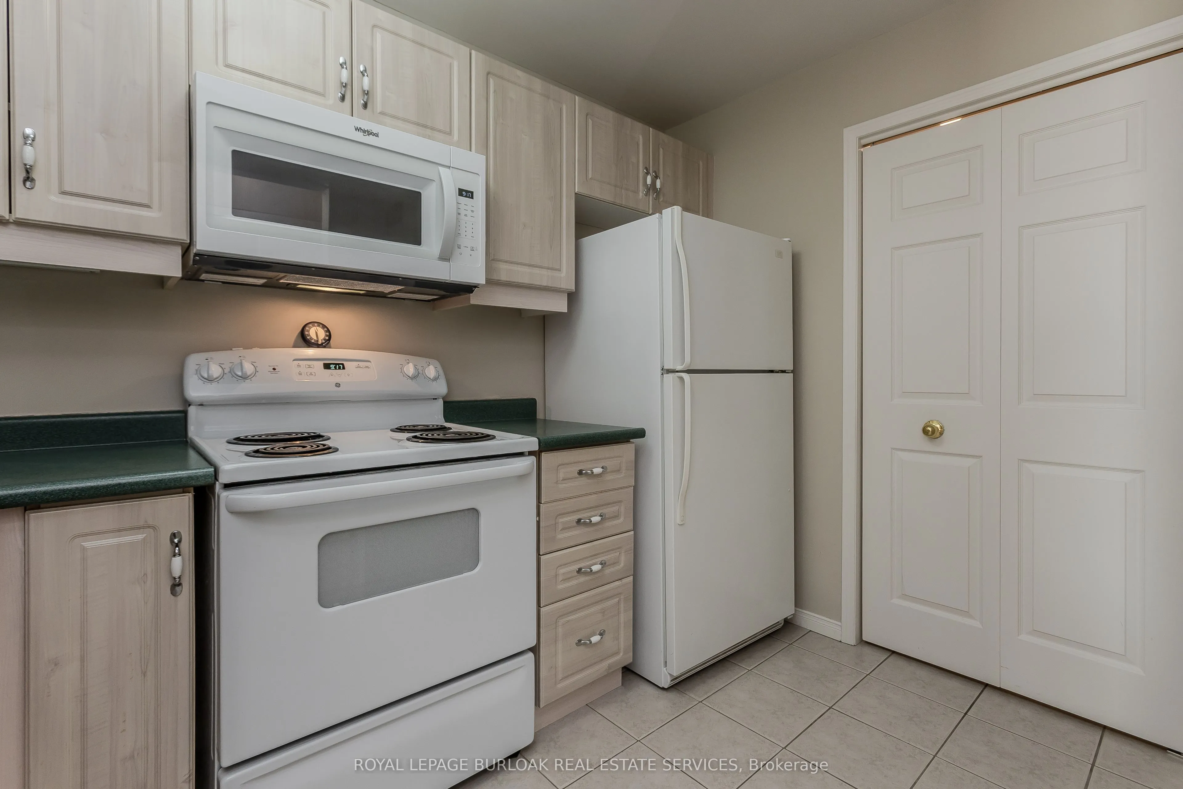 2075 Amherst Heights Drive, #401