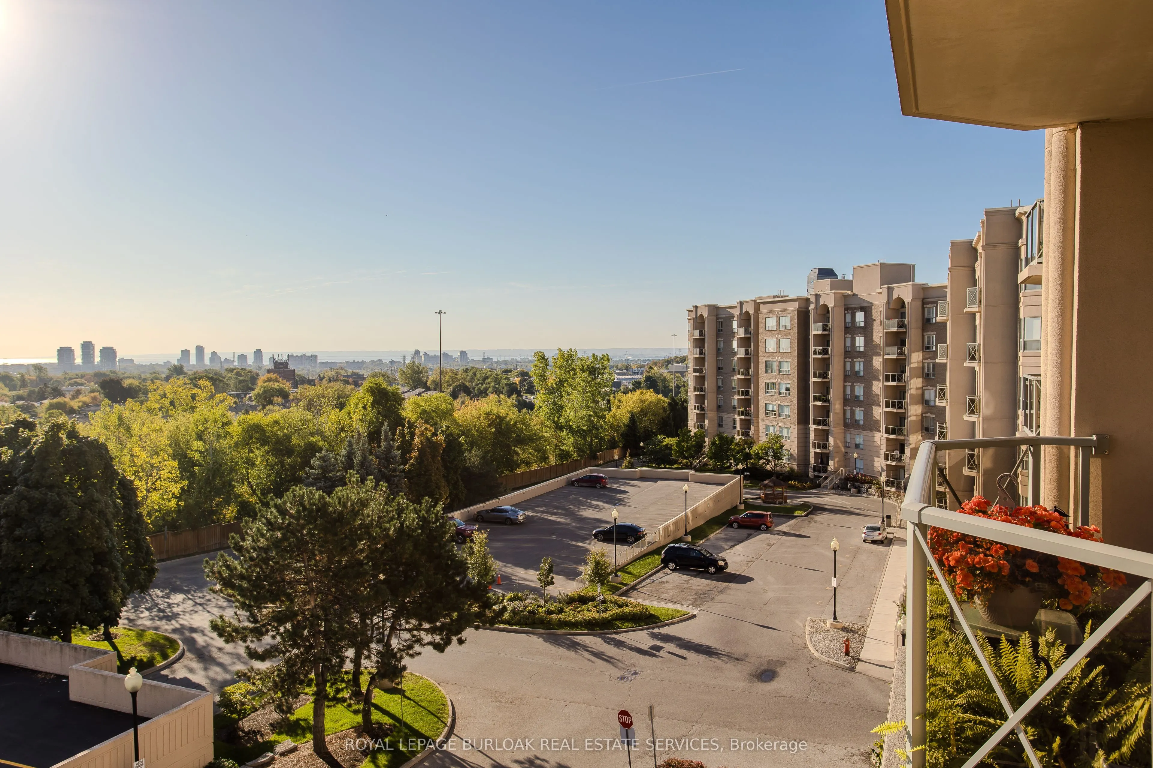 2075 Amherst Heights Drive, #401