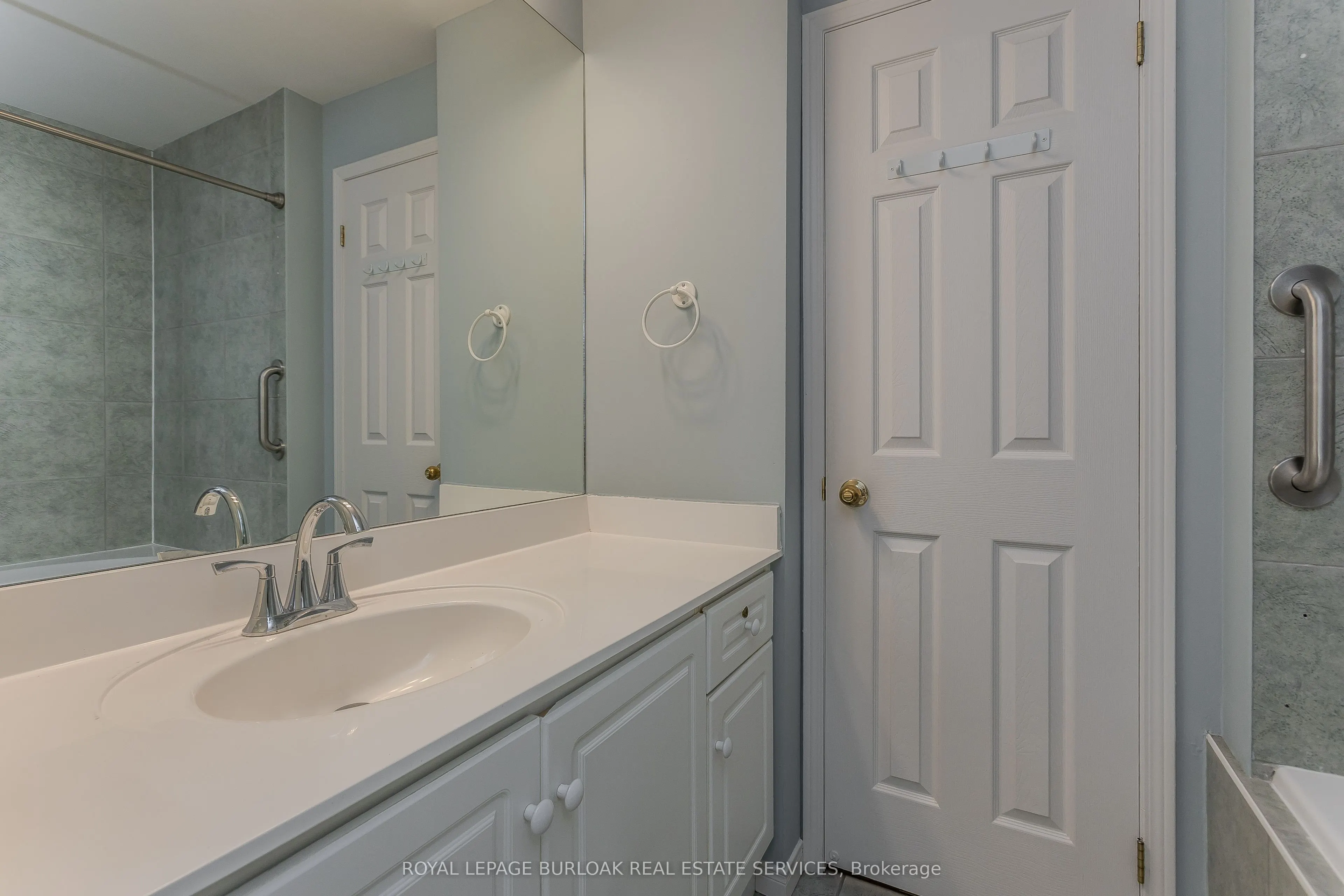 2075 Amherst Heights Drive, #401