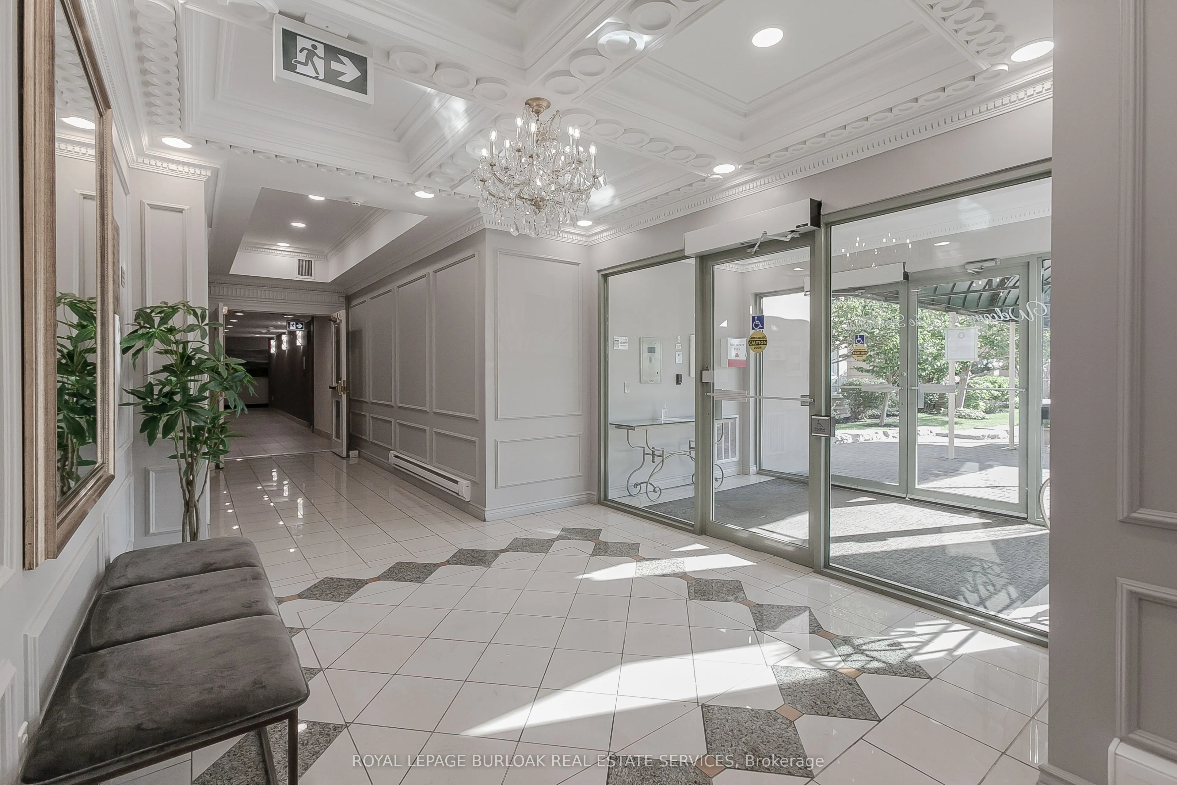 2075 Amherst Heights Drive, #401