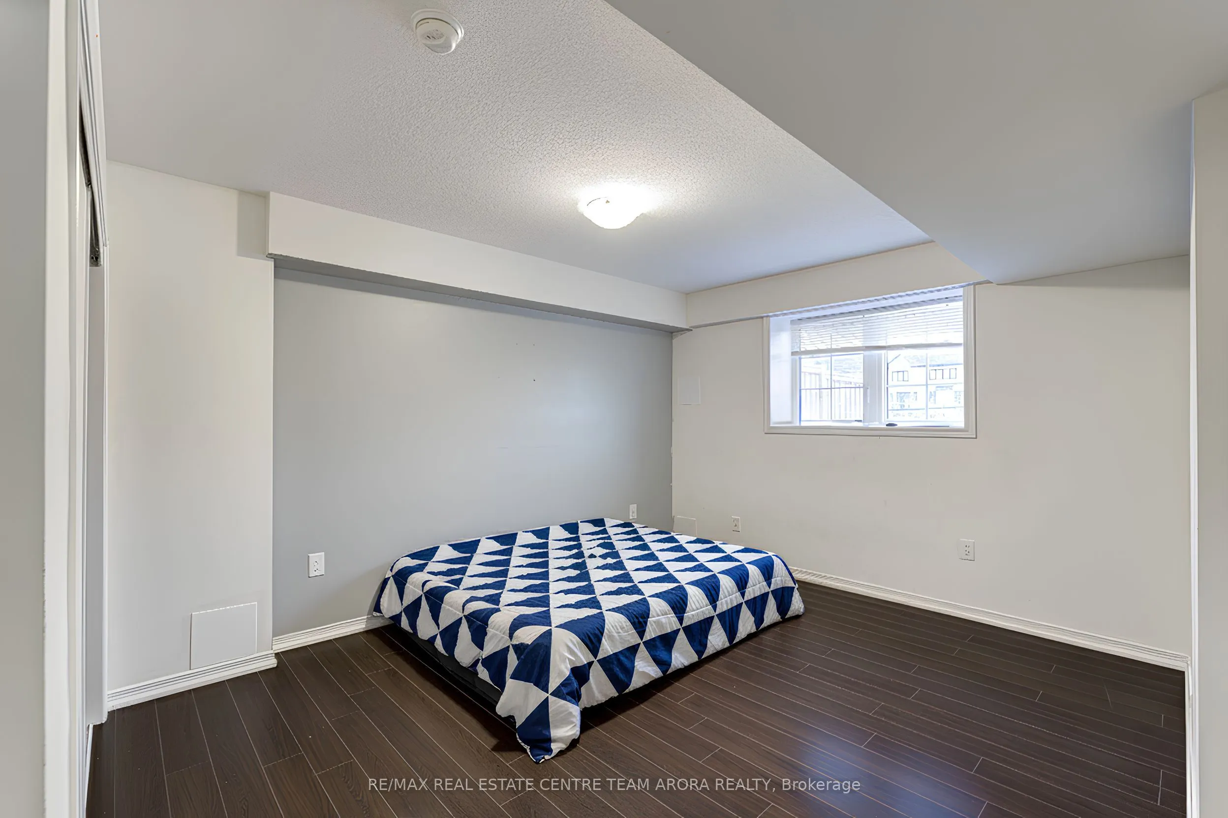 12 Abercrombie Crescent