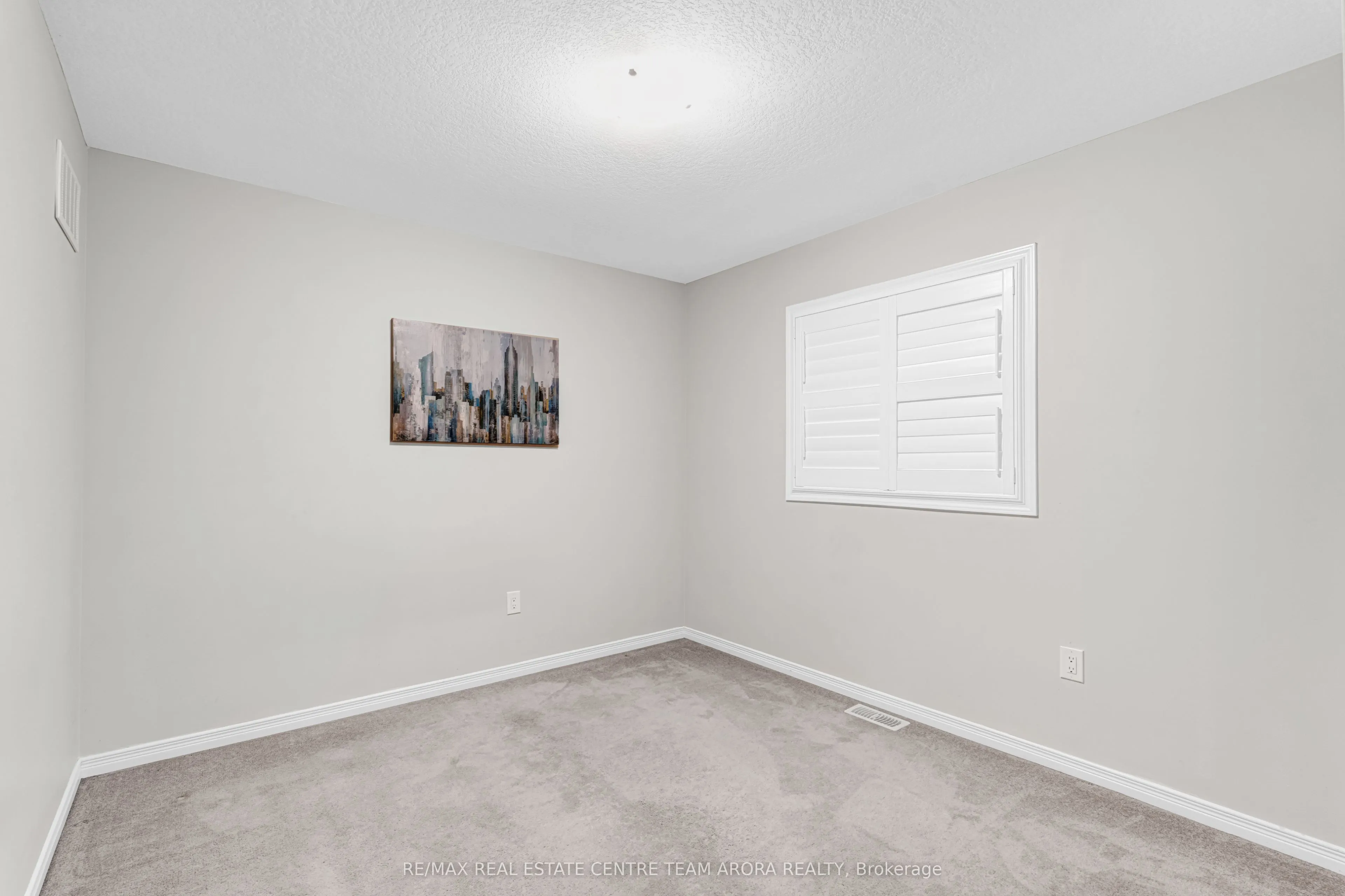 12 Abercrombie Crescent