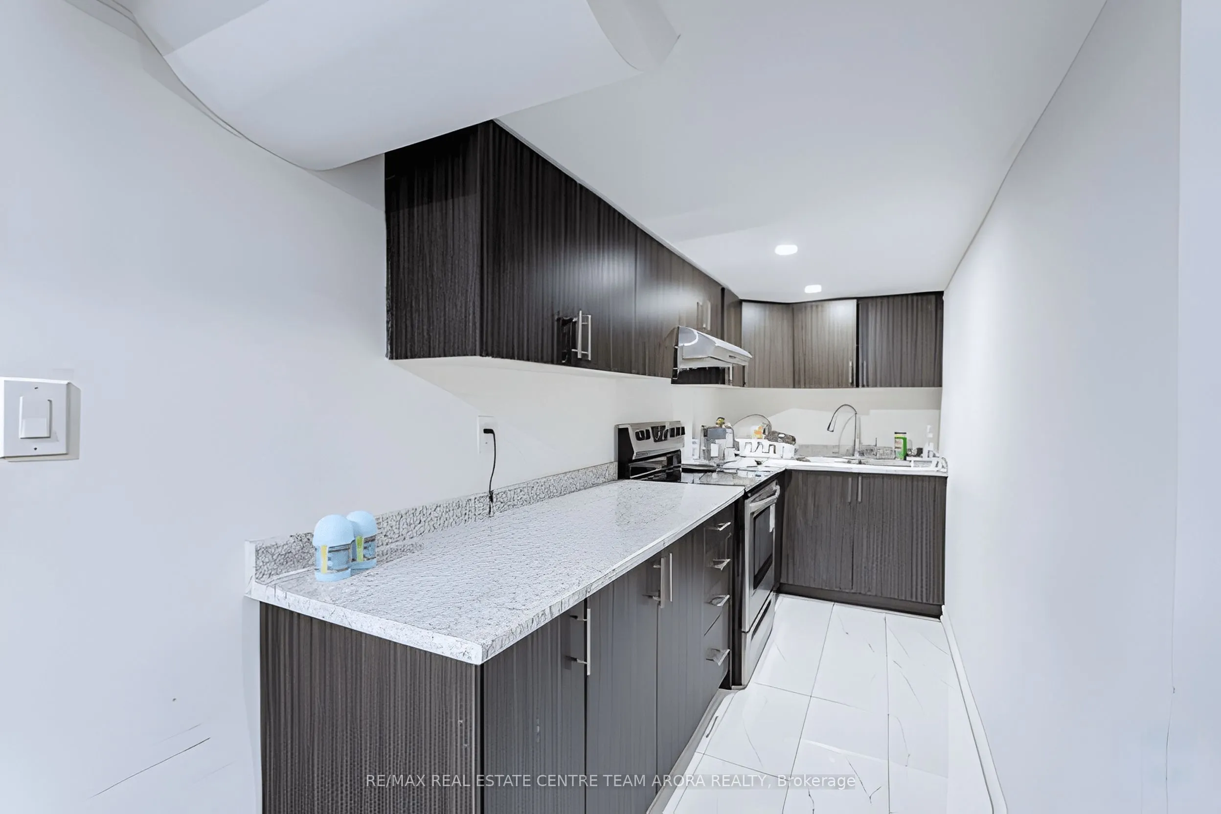 12 Abercrombie Crescent