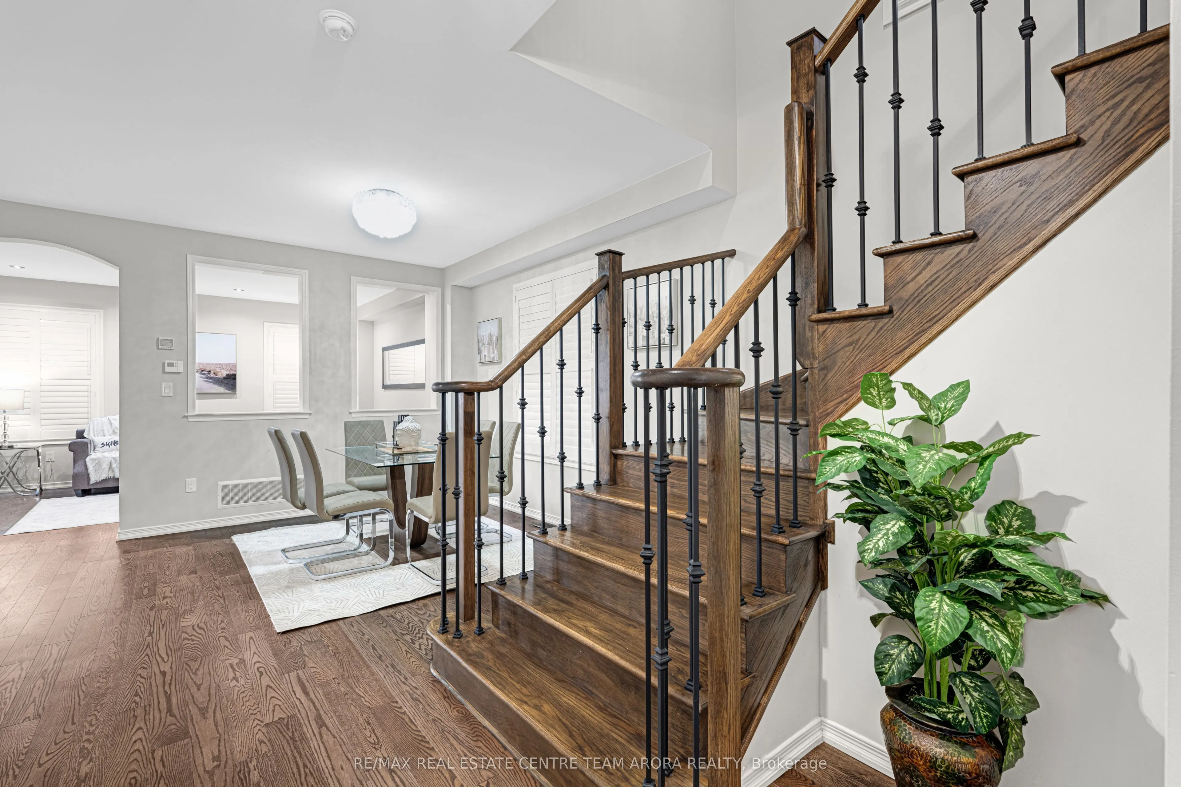 12 Abercrombie Crescent