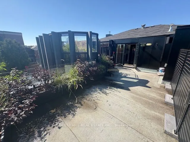 13 Thomas Street, #2nd Floor
