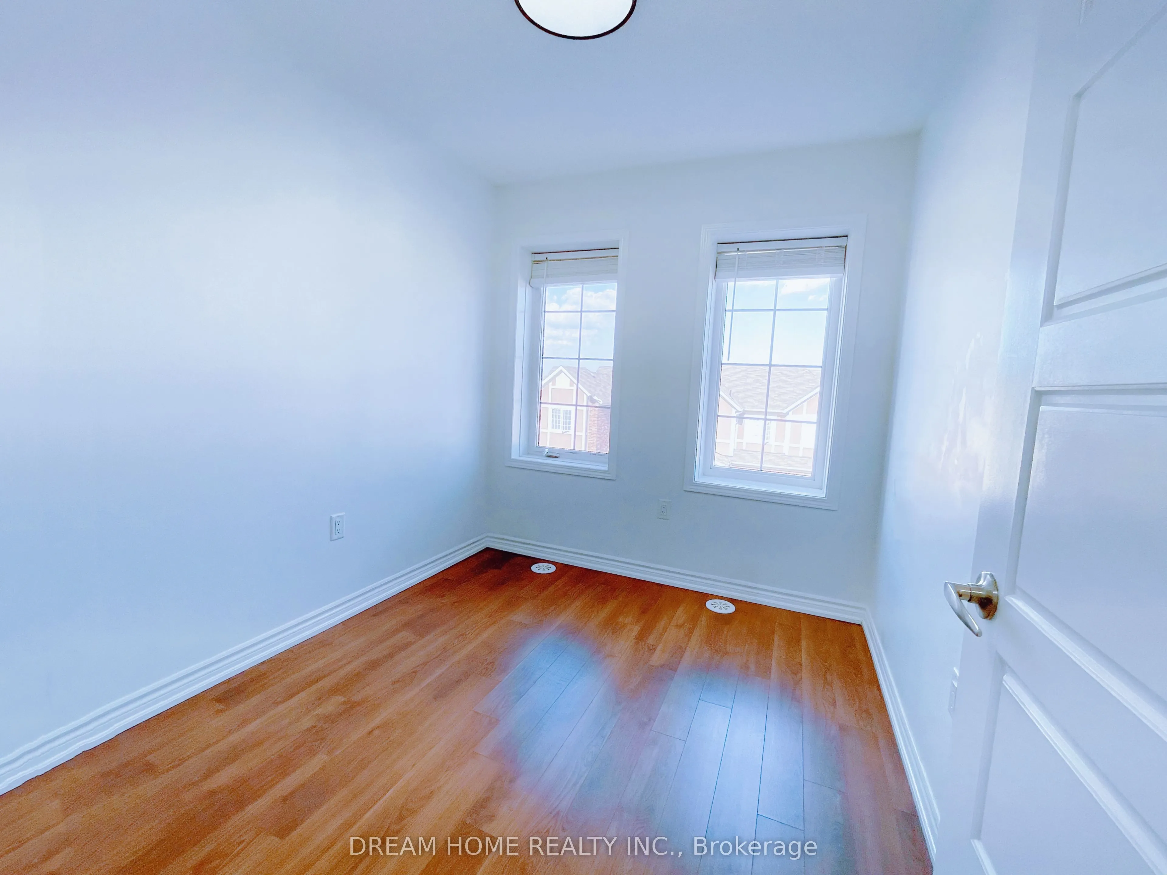 651 Laking Terrace