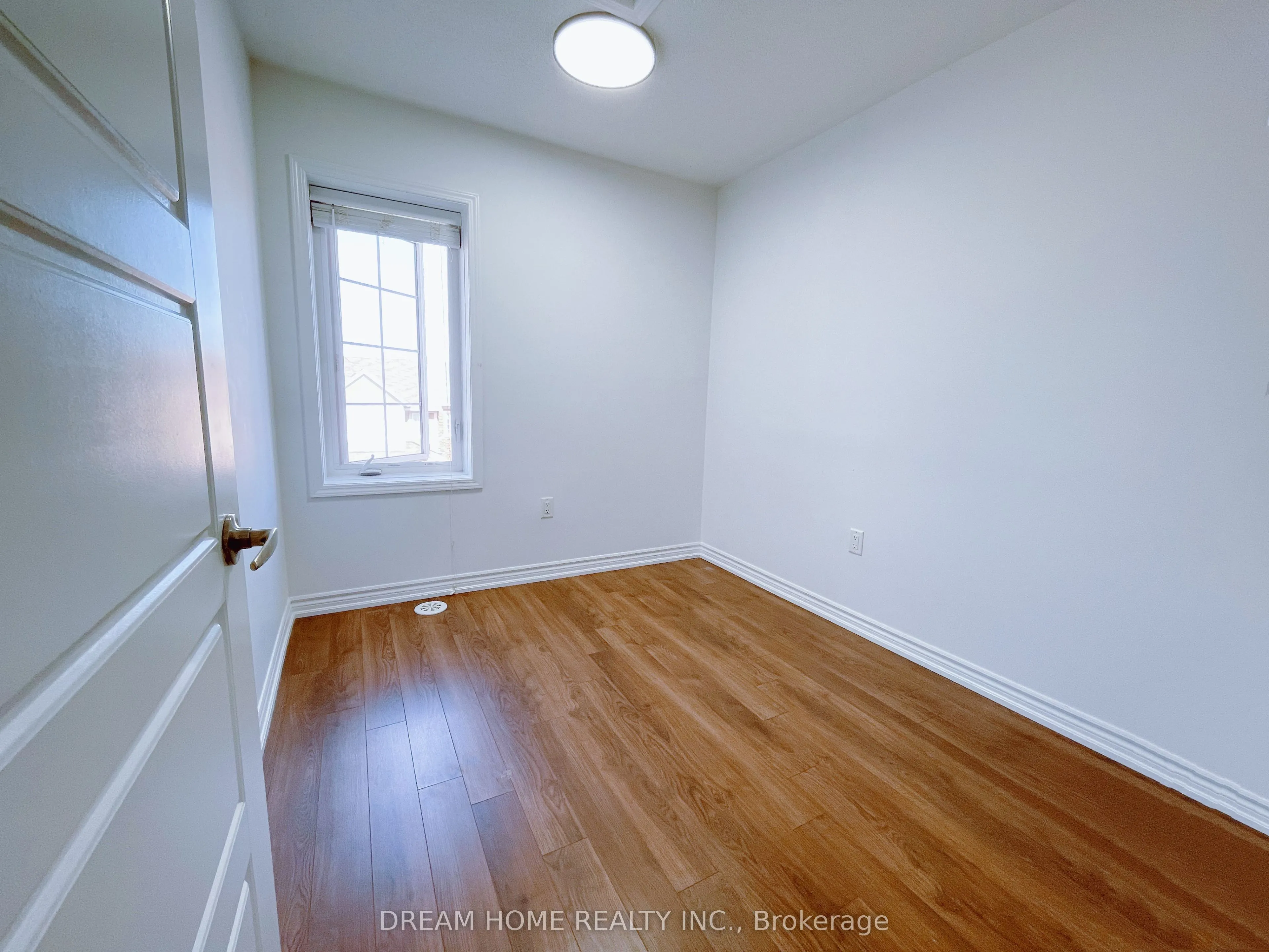 651 Laking Terrace