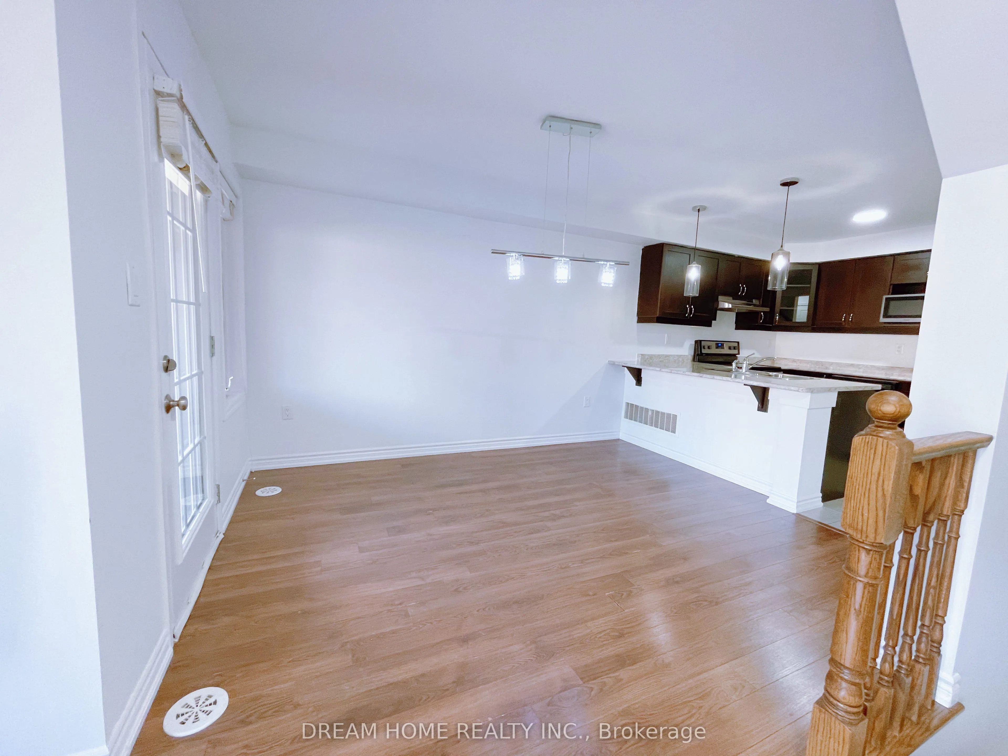 651 Laking Terrace