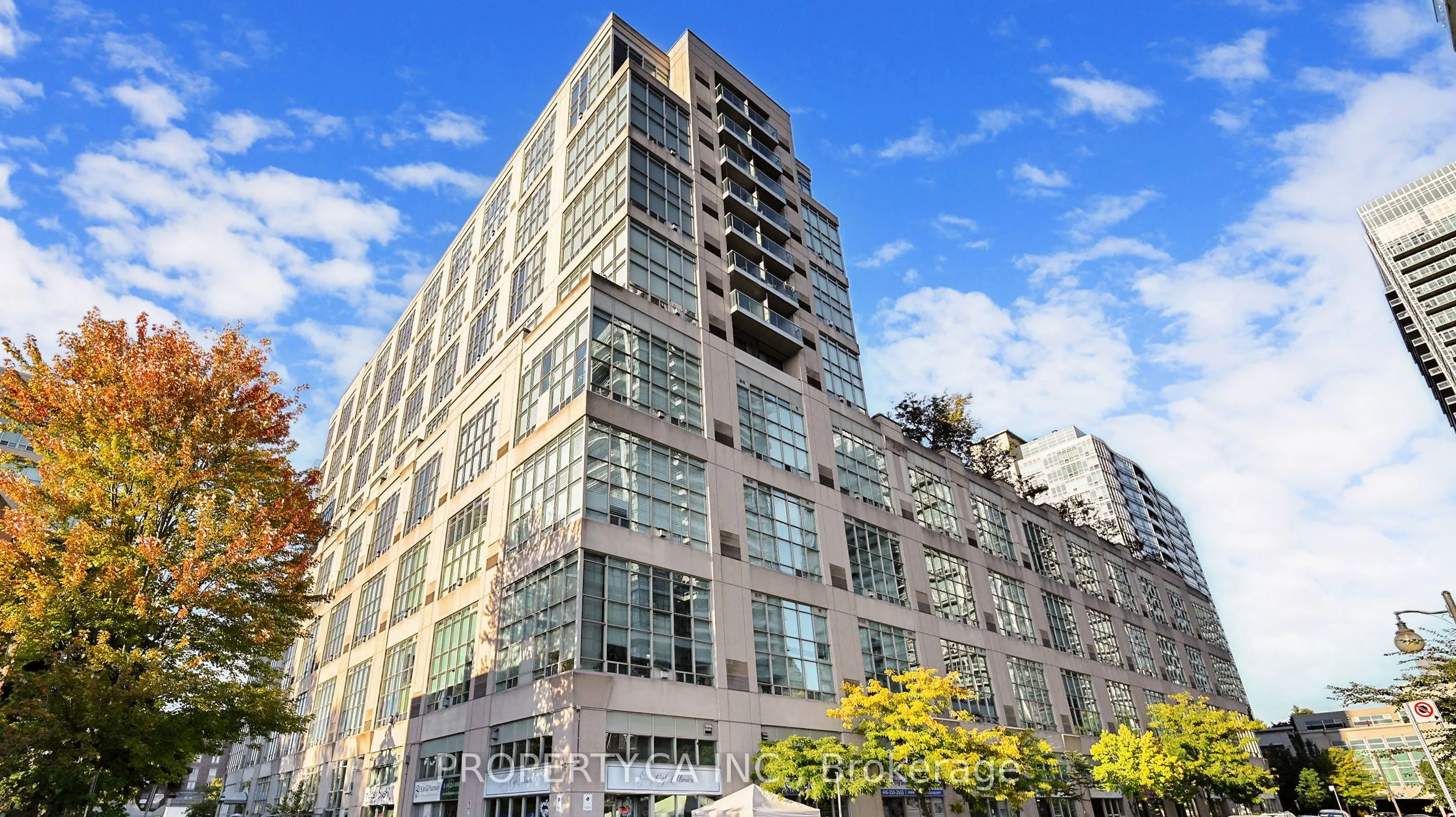 300 Manitoba Street, #316