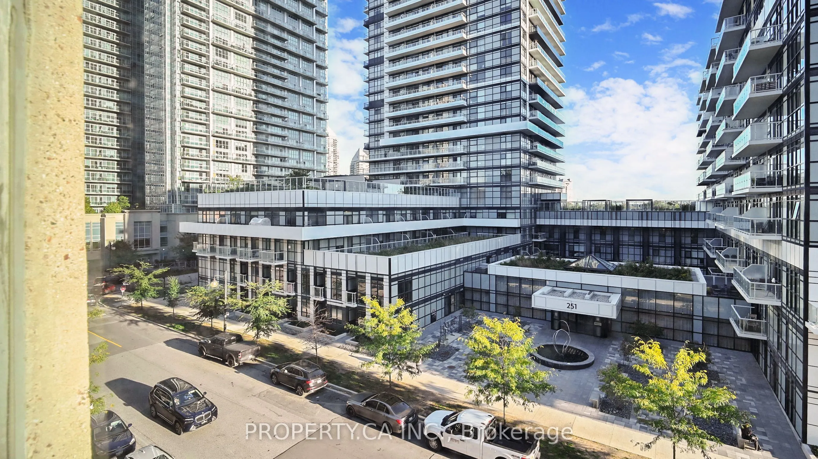 300 Manitoba Street, #316