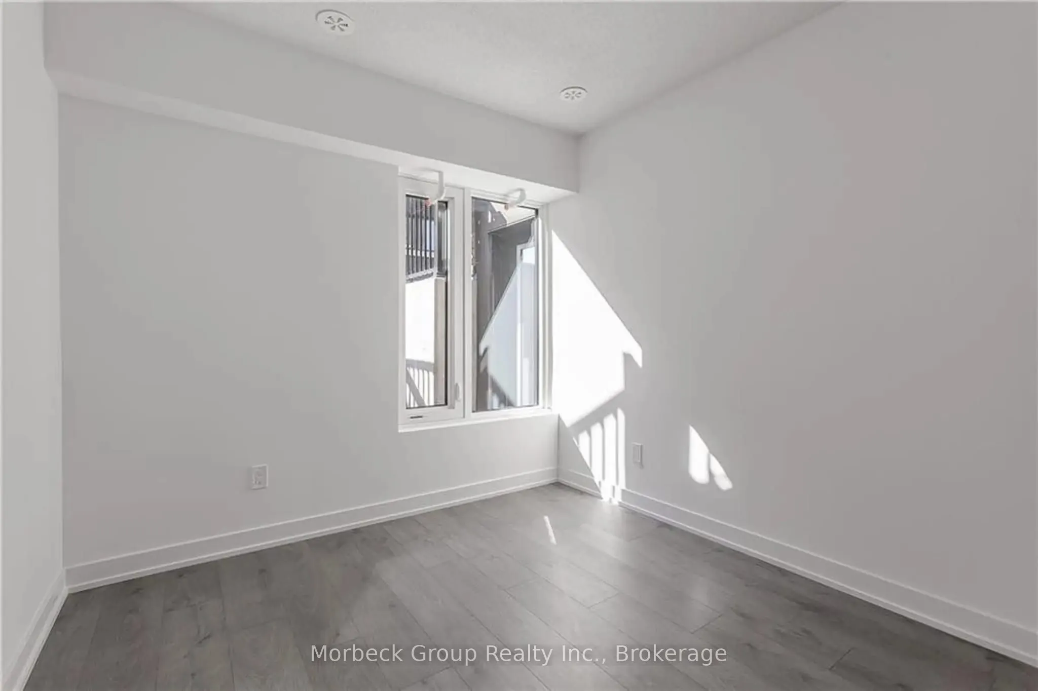 1135 Cooke Boulevard, #101