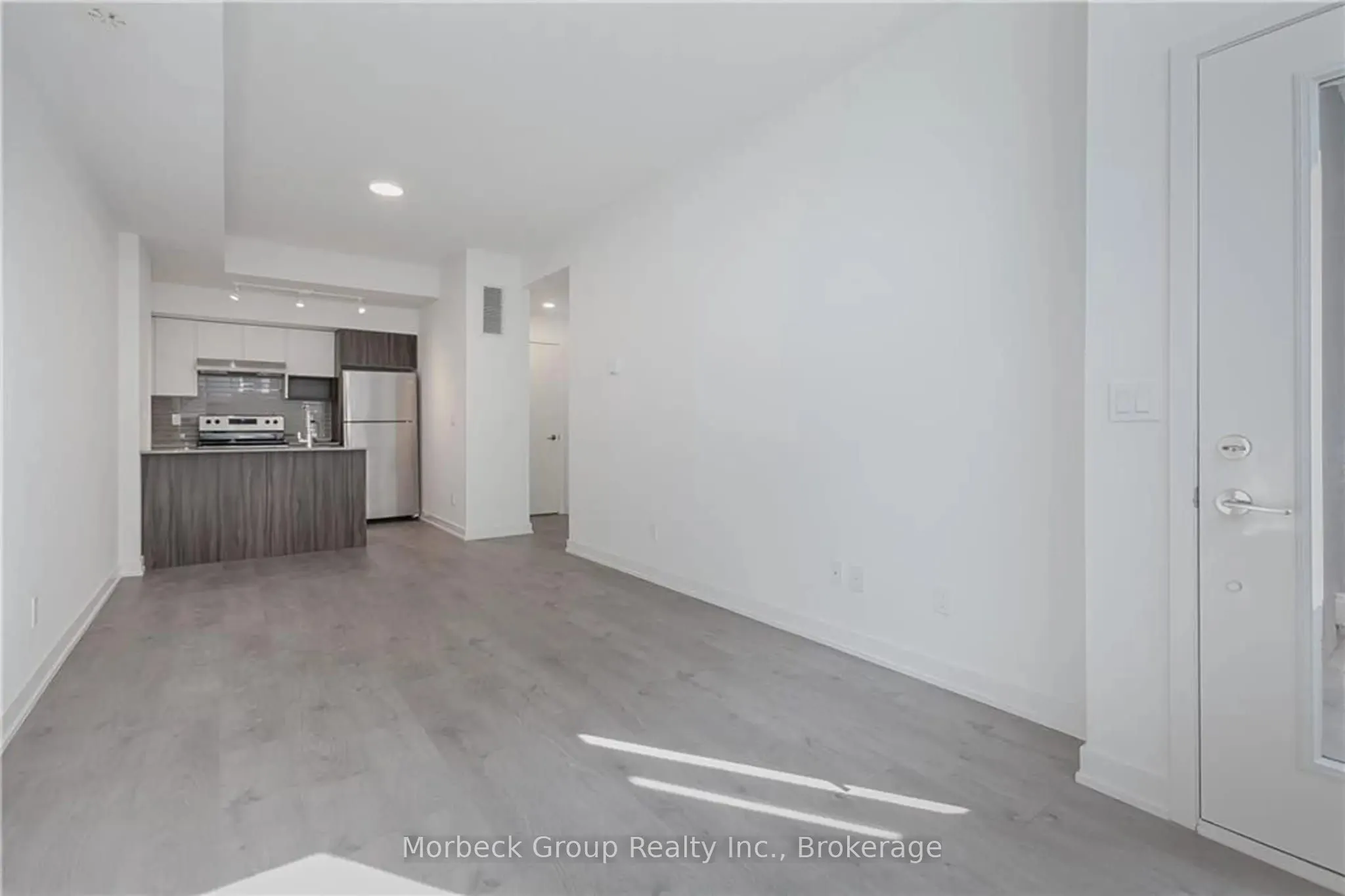 1135 Cooke Boulevard, #101