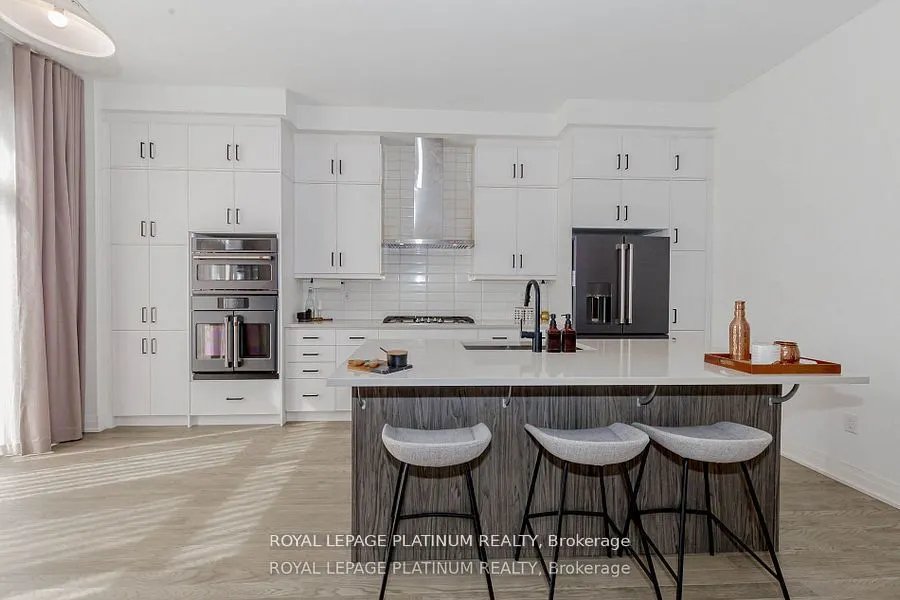 1343 Marblehead Road