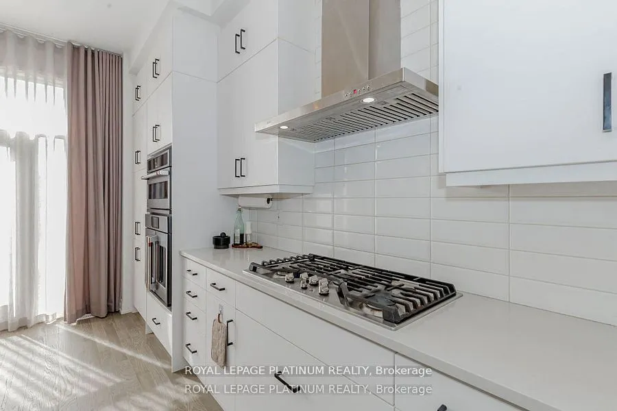 1343 Marblehead Road