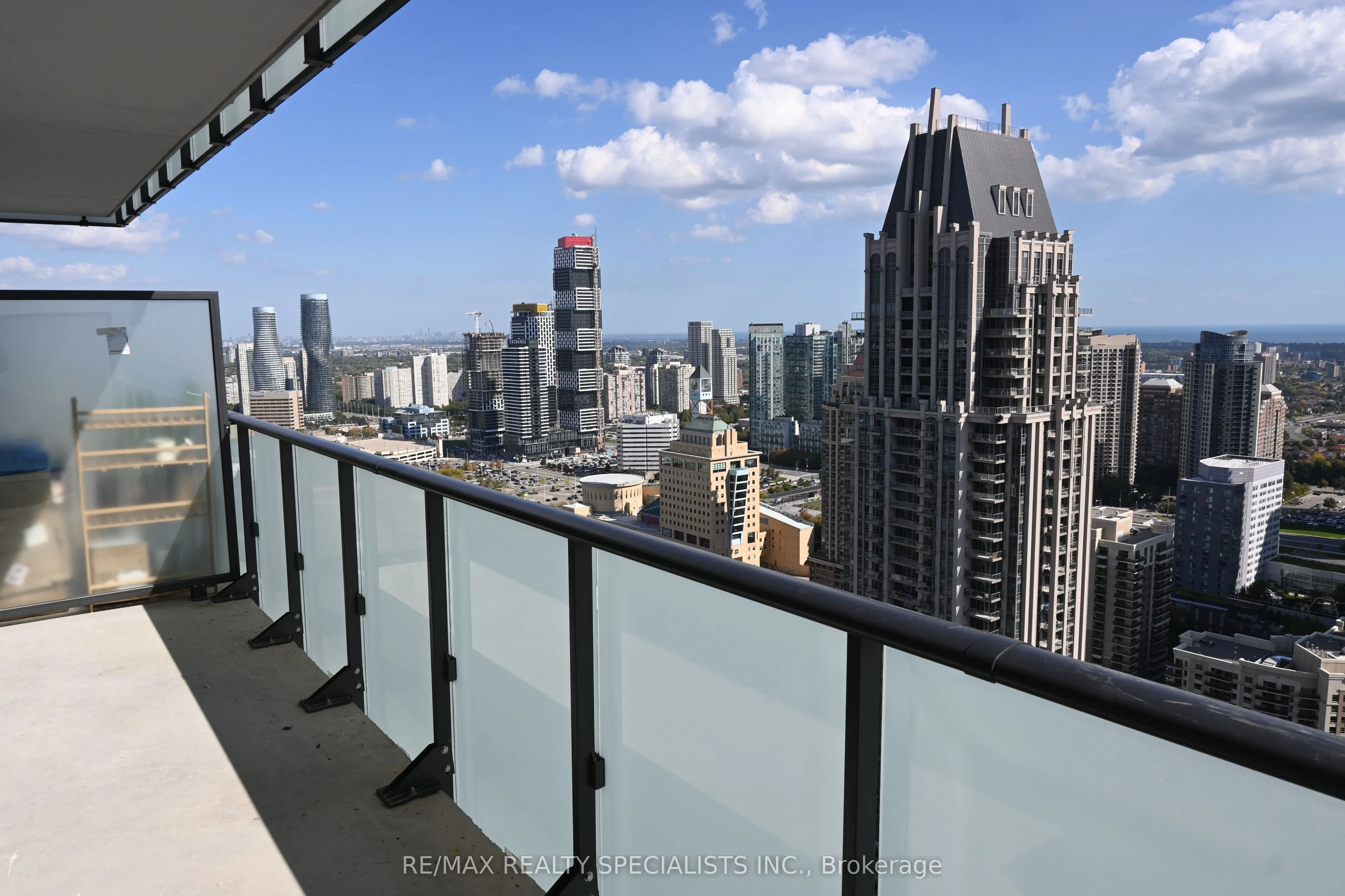 430 Square One Drive, #3504