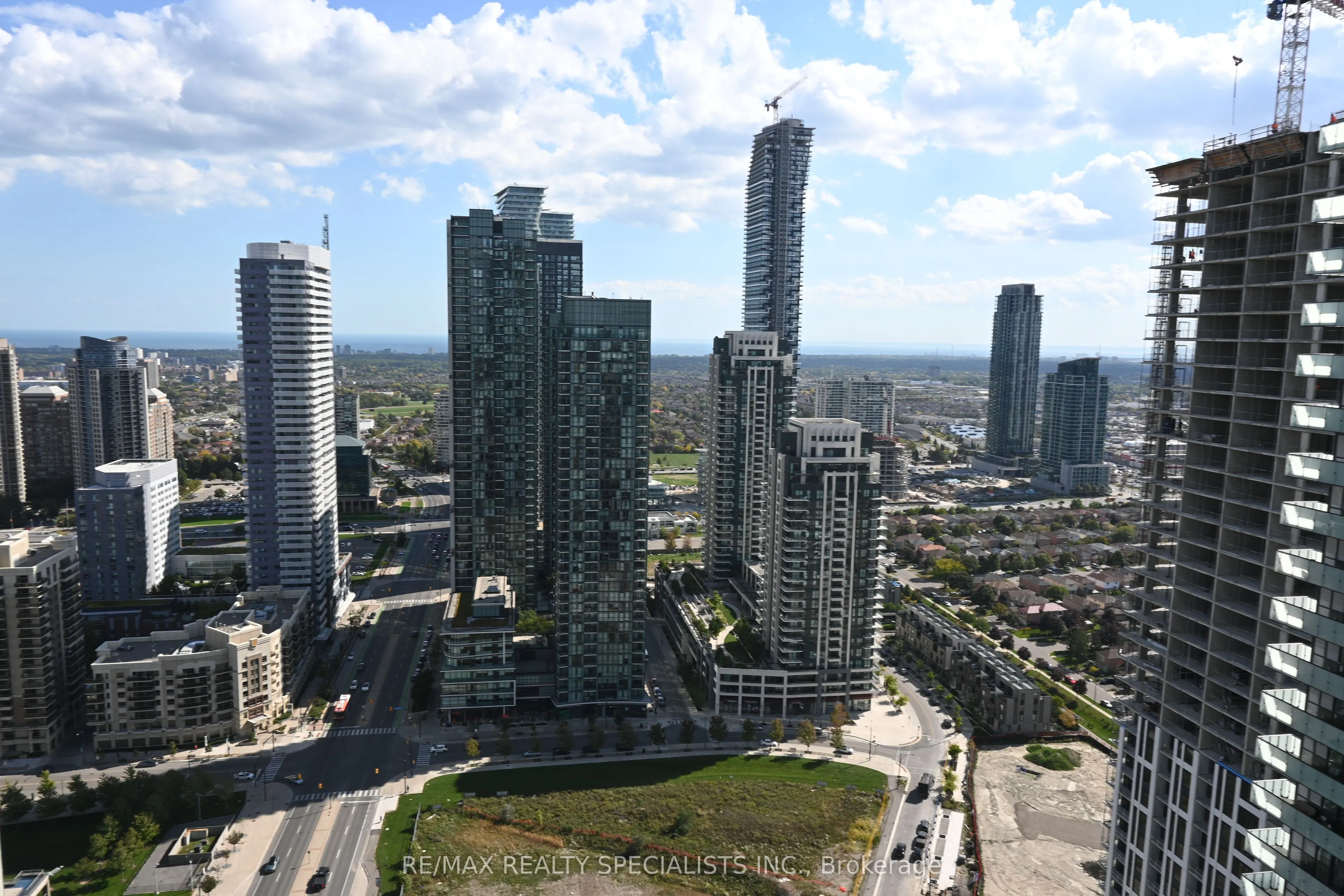 430 Square One Drive, #3504