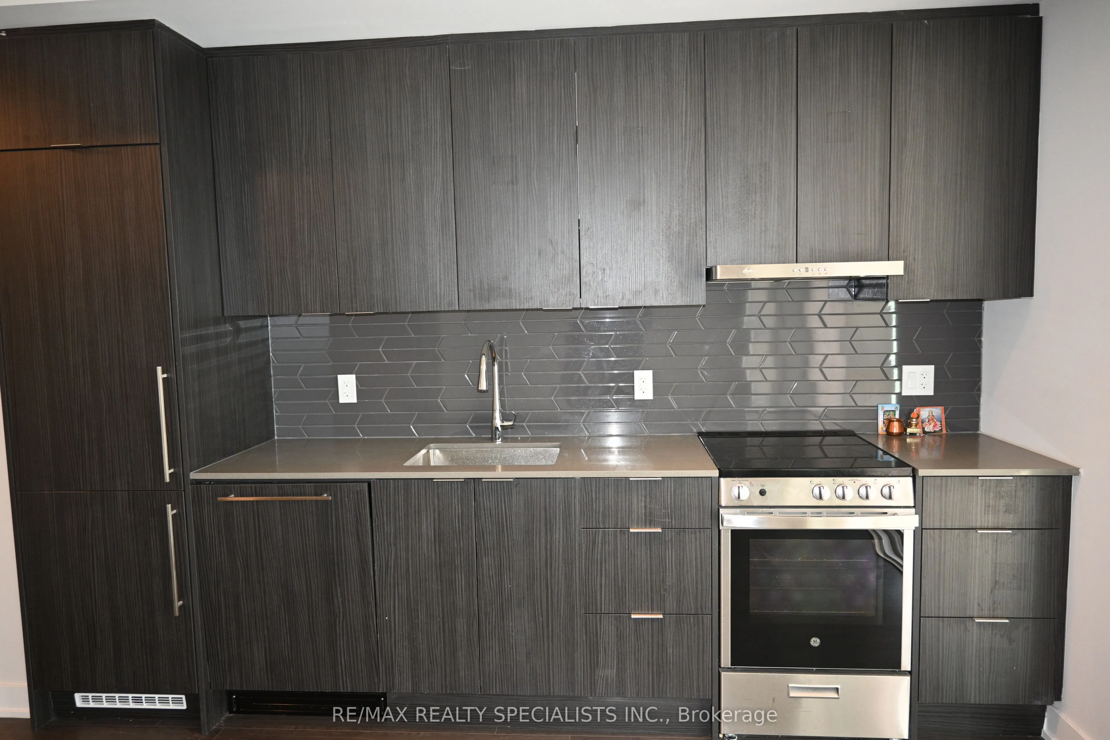 430 Square One Drive, #3504