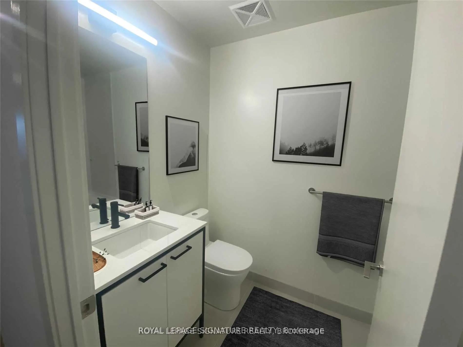 1808 St Clair Avenue W, #416