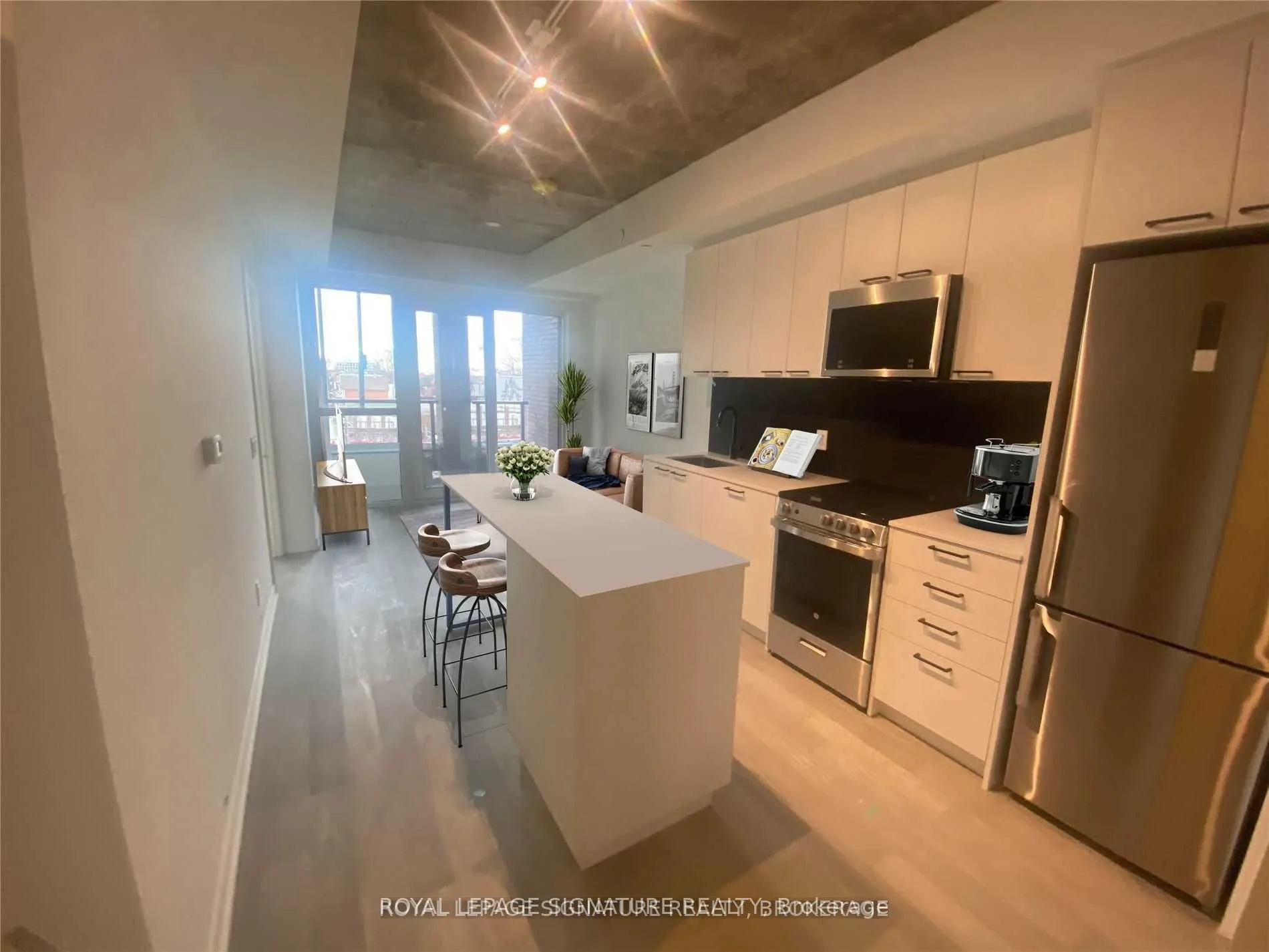1808 St Clair Avenue W, #416