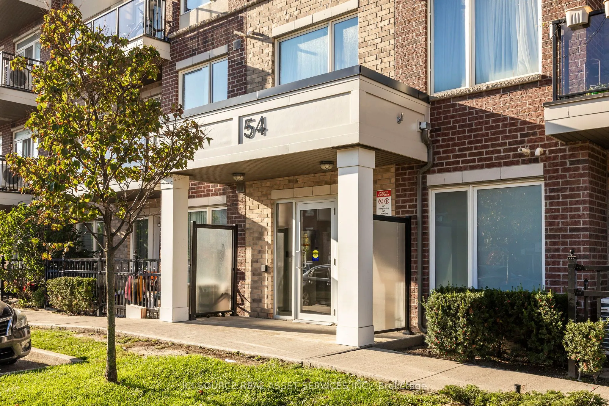 54 Sky Harbour Drive, #110