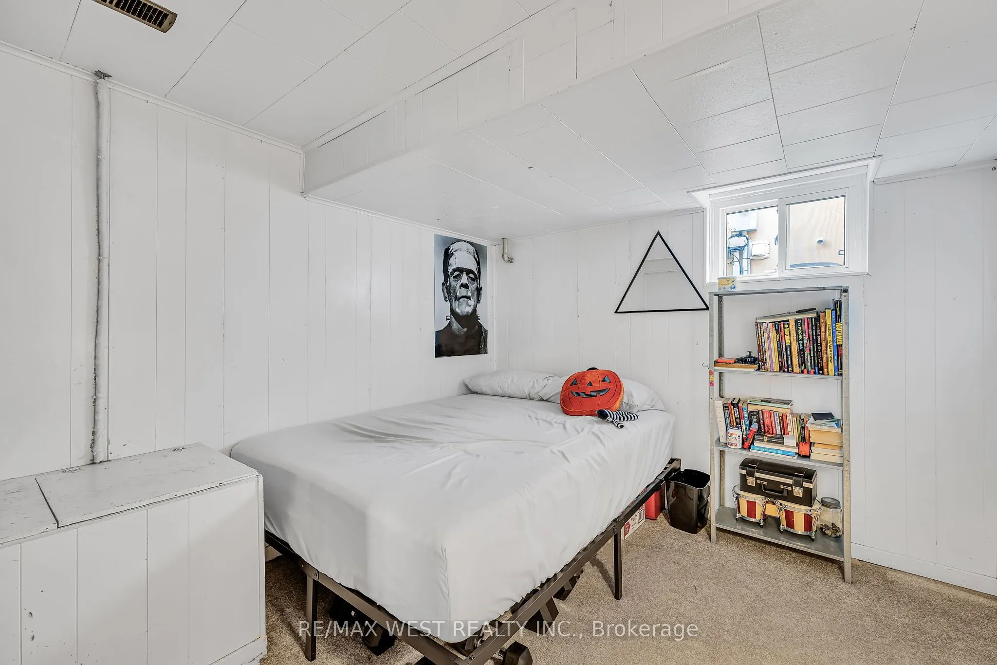 577 Drymen Crescent