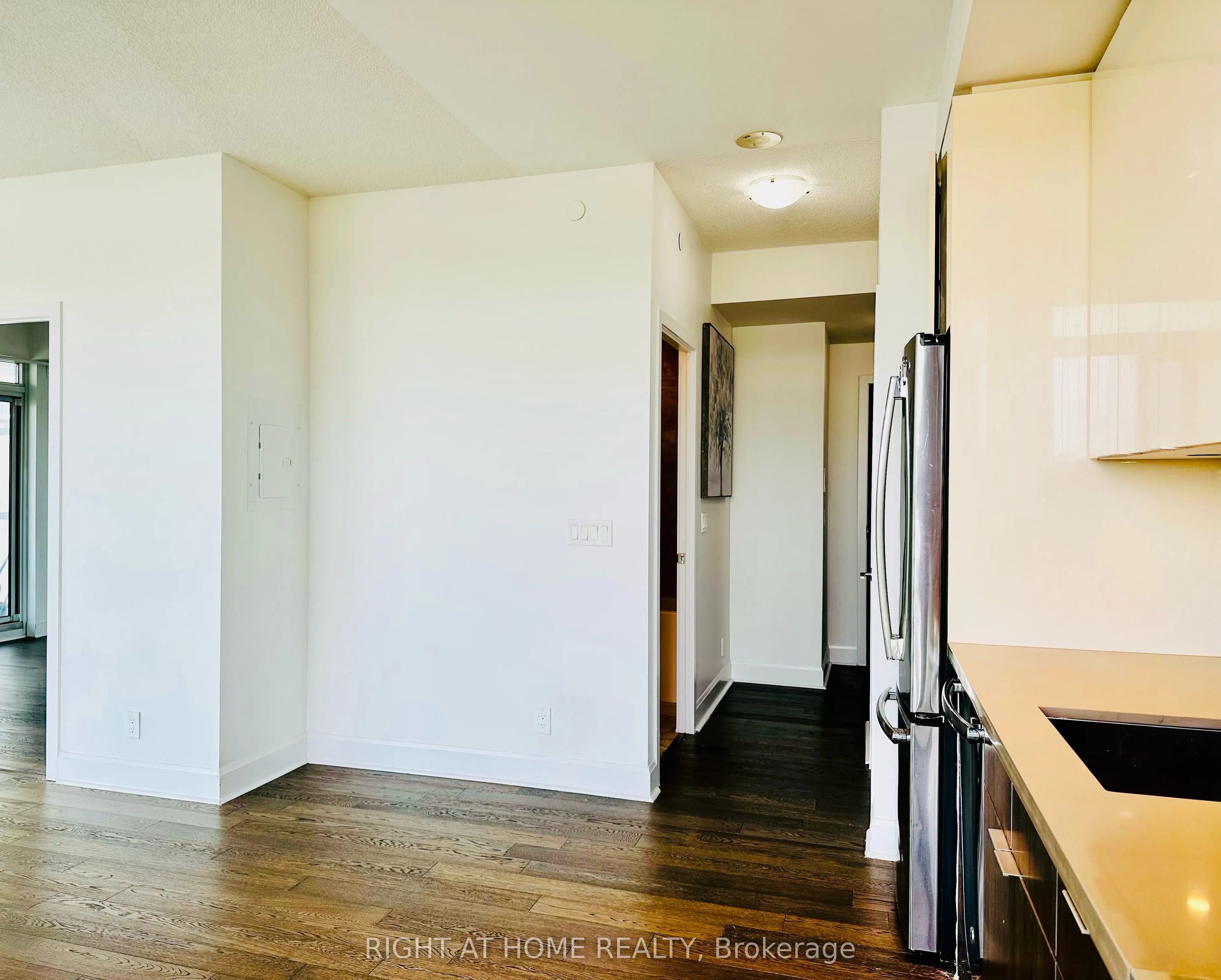 33 Shore Breeze Drive, #504