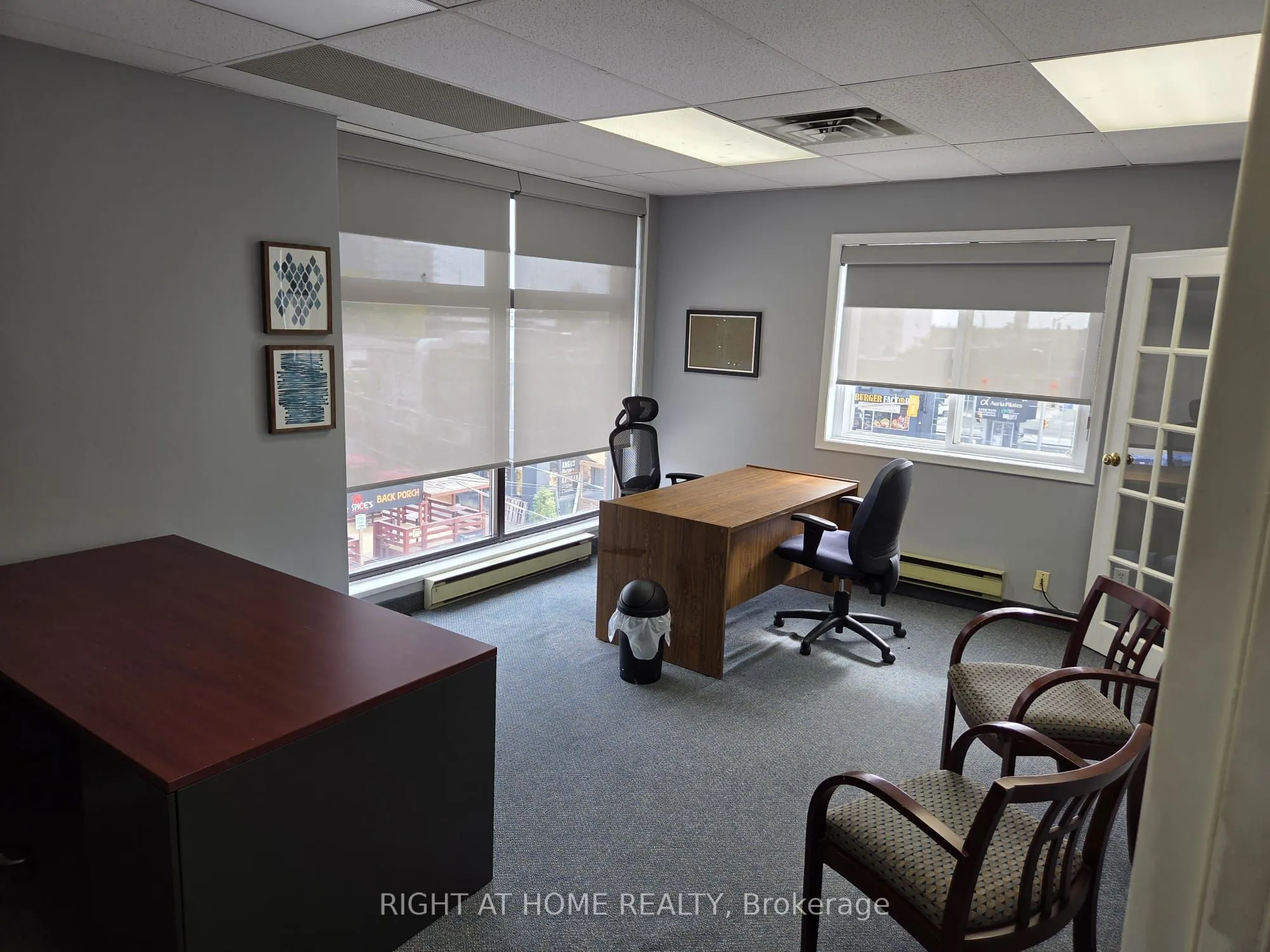 8 Stavebank Road N, #401