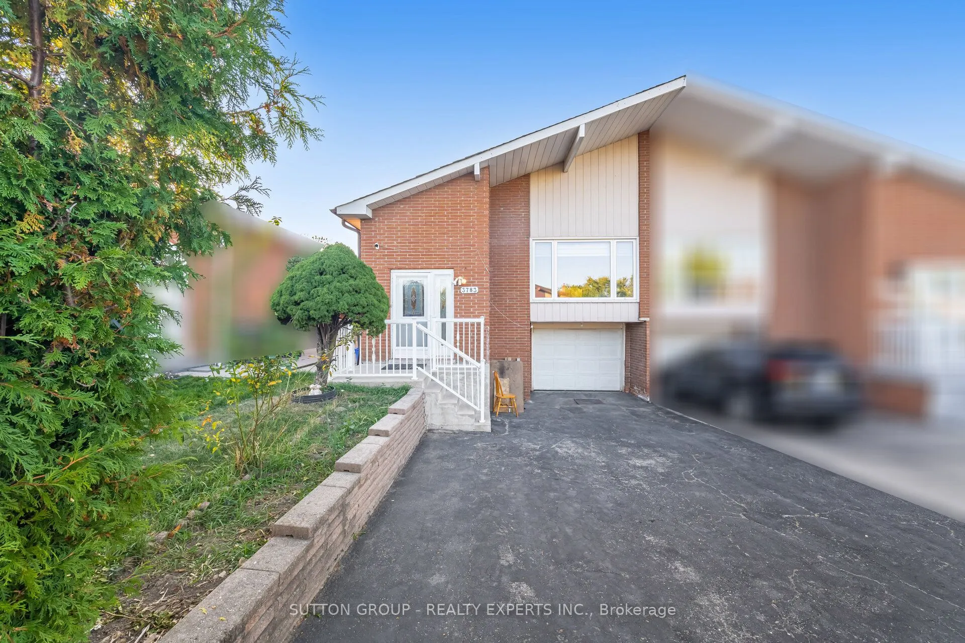 3783 Keenan Crescent
