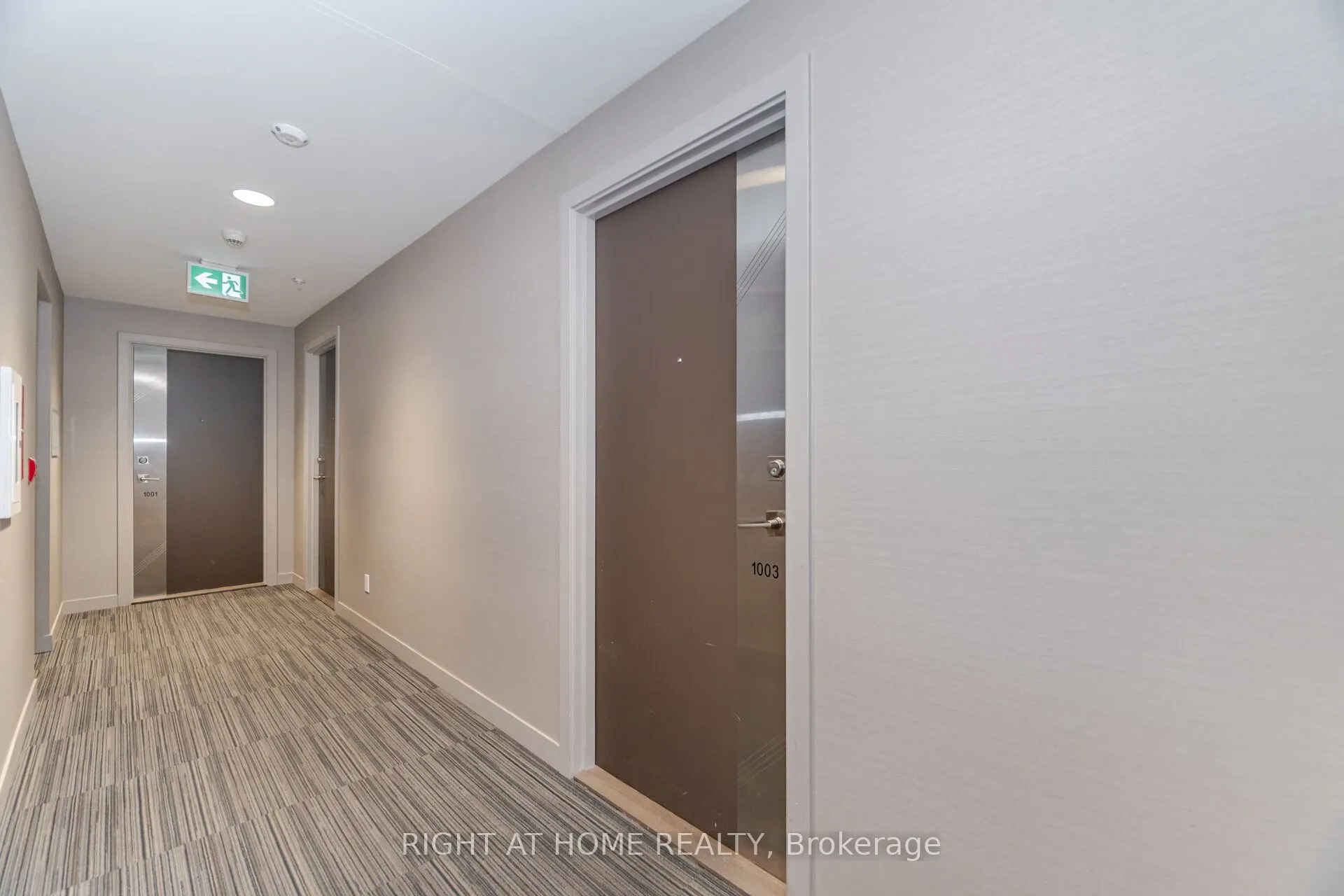 2093 Fairview Street, #1003