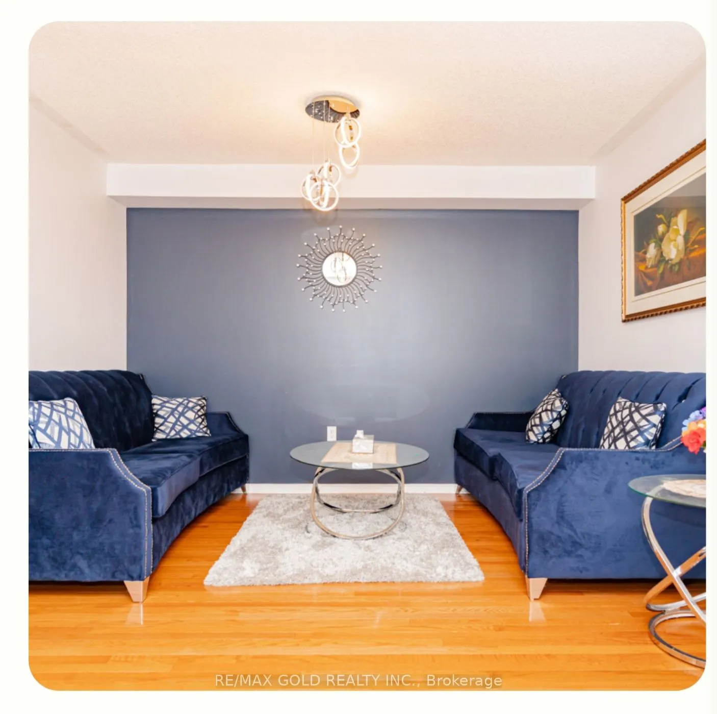 95 Crystalview Crescent, #(Main & 2nd Floor)