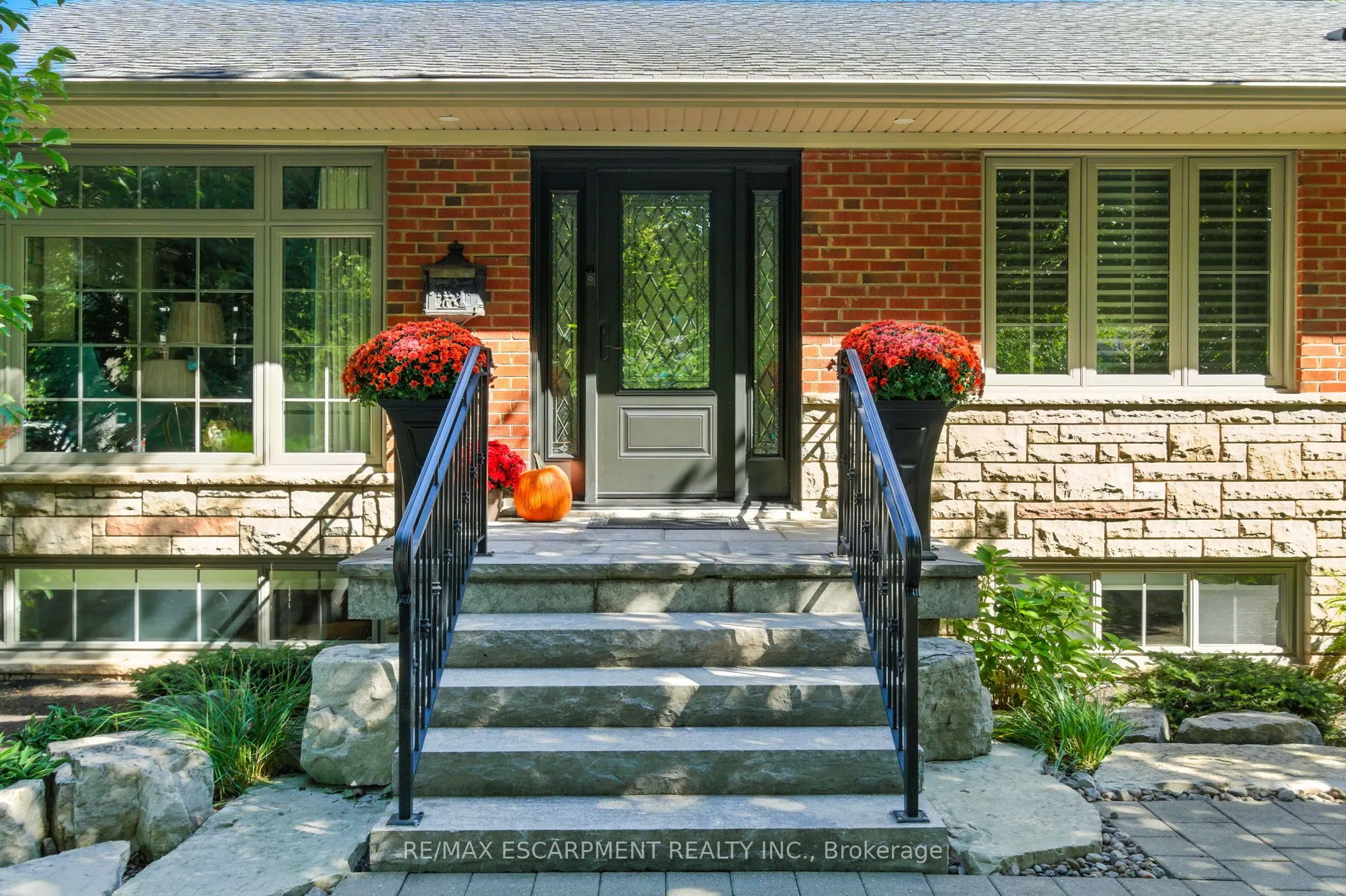 665 King Road