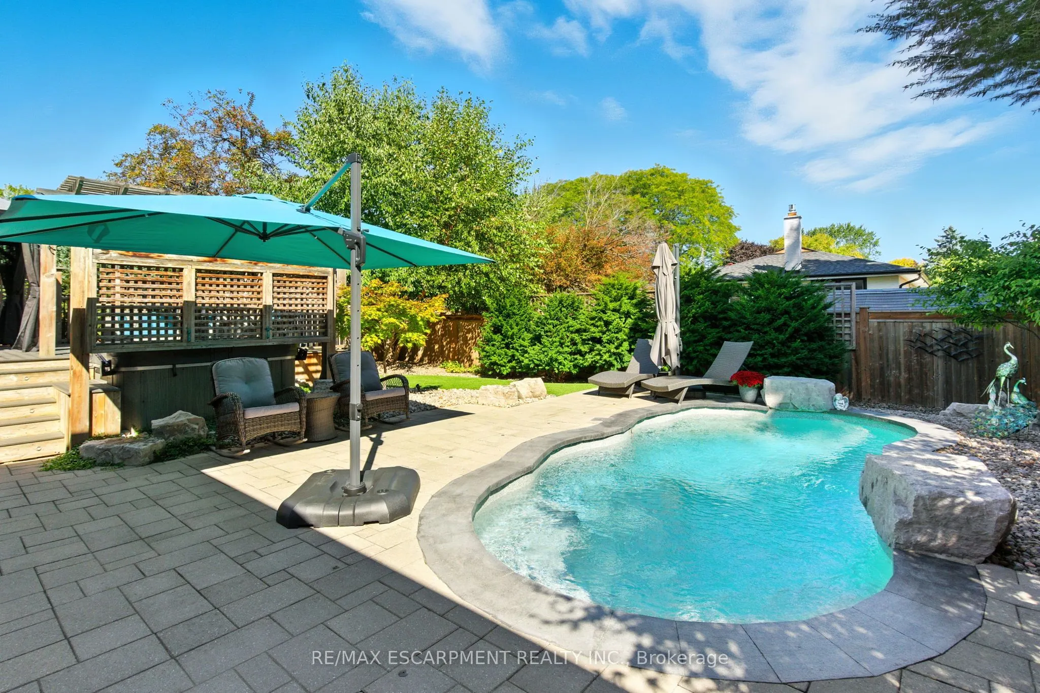 665 King Road
