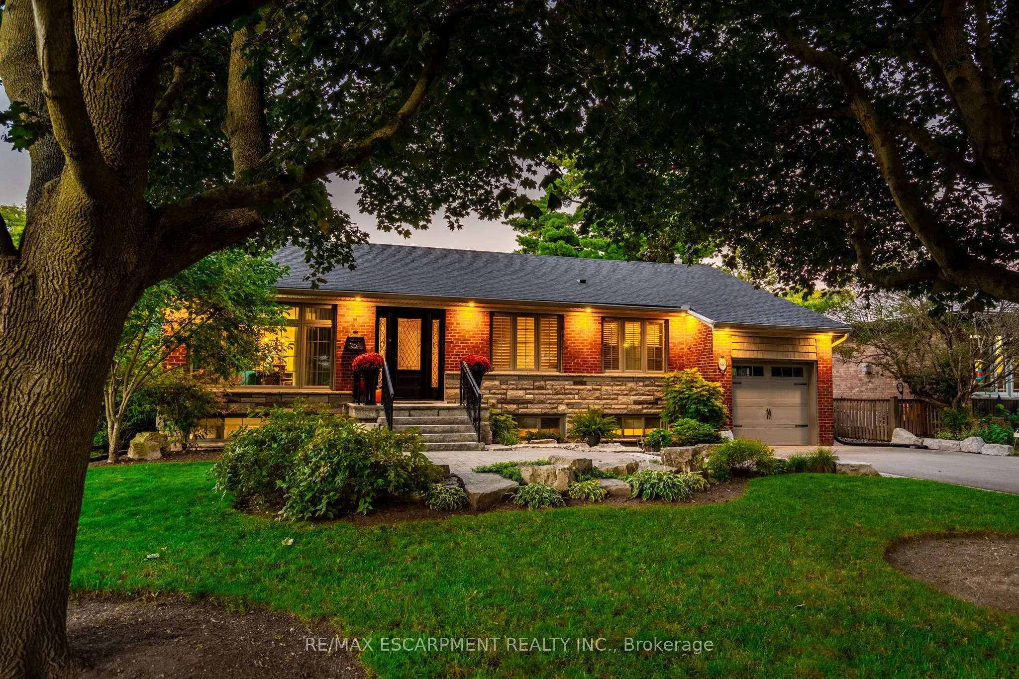 665 King Road