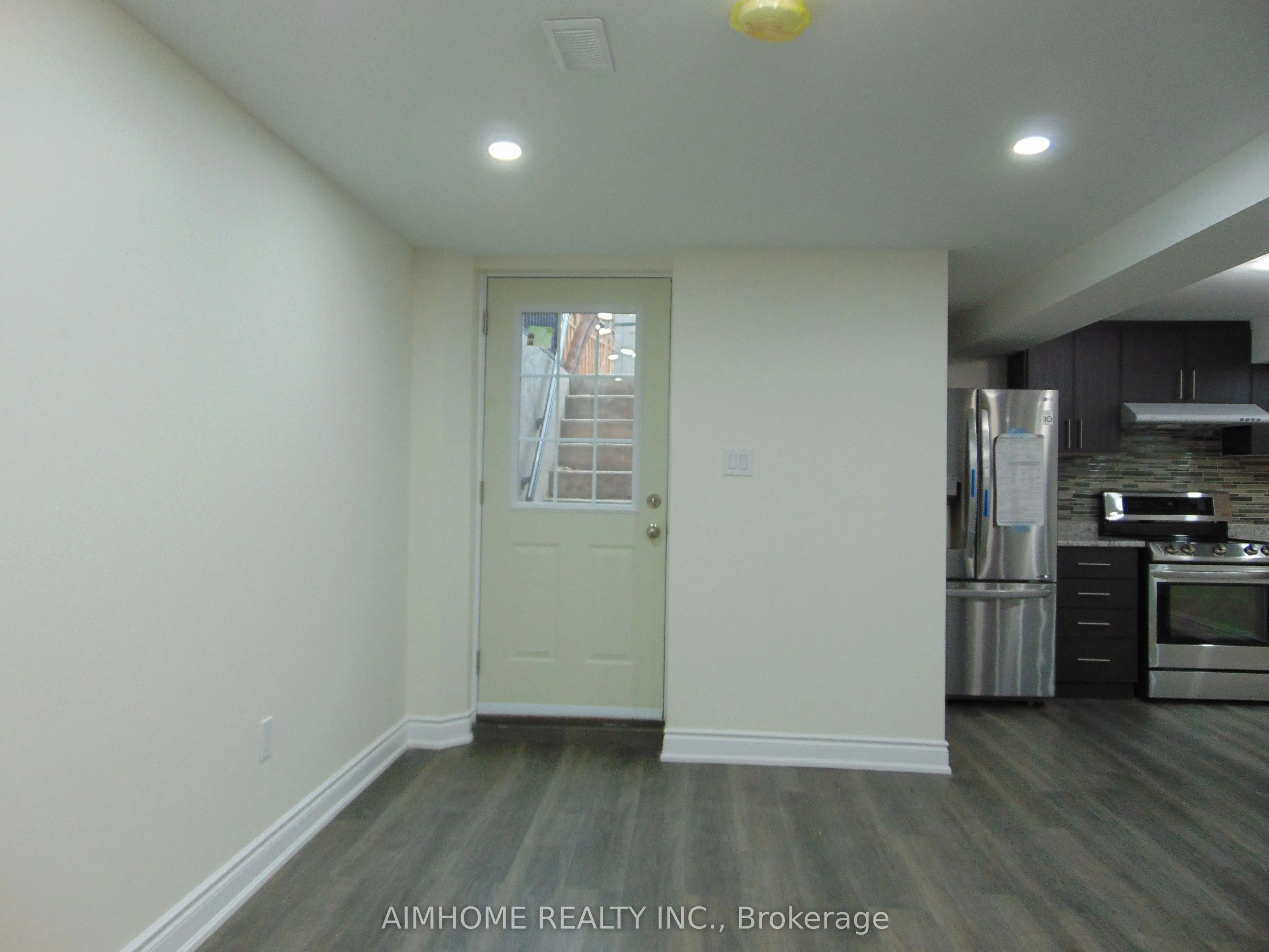 2450 Credit Valley Road