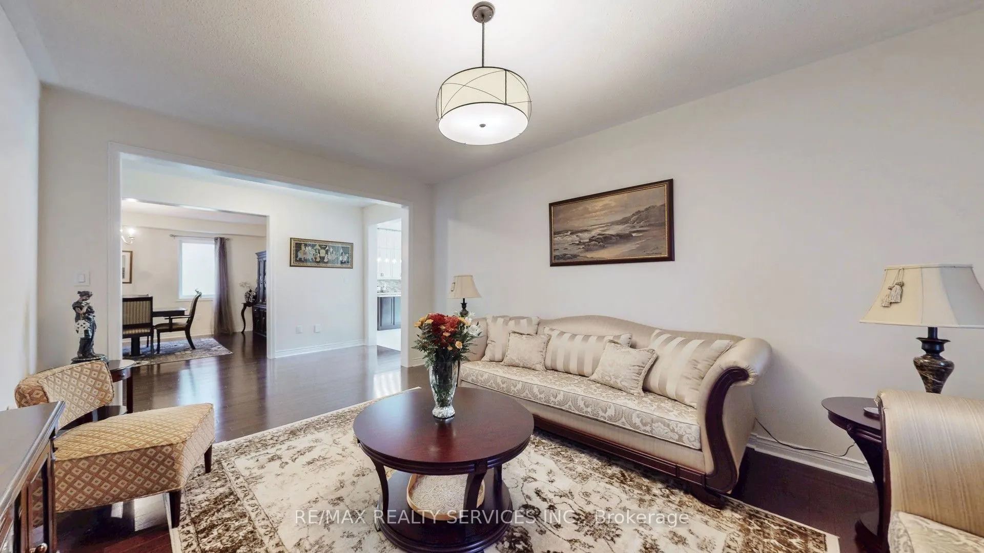 70 Little Britain Crescent